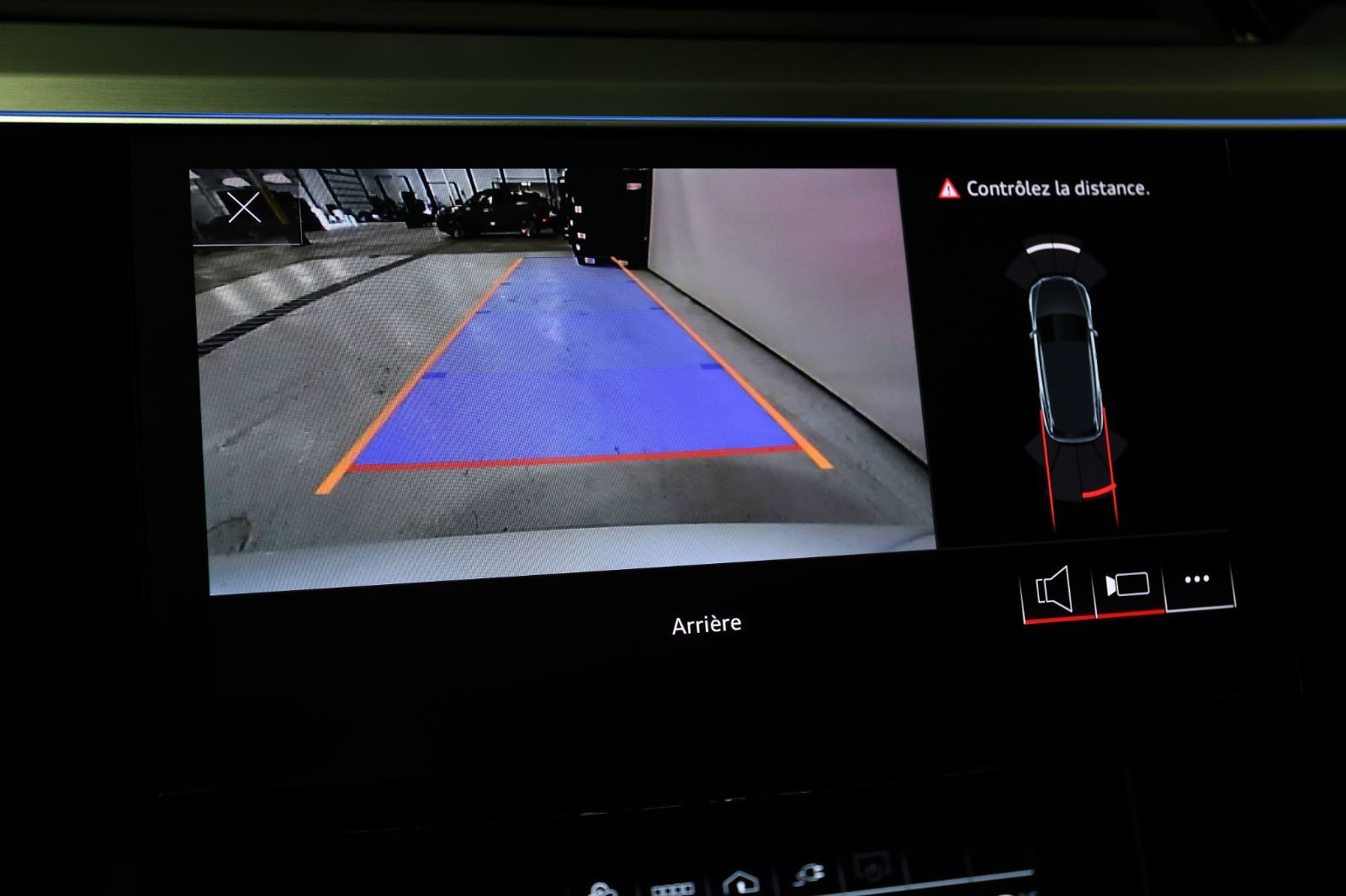 2024 Audi Q8 e-tron in St-Bruno, Quebec