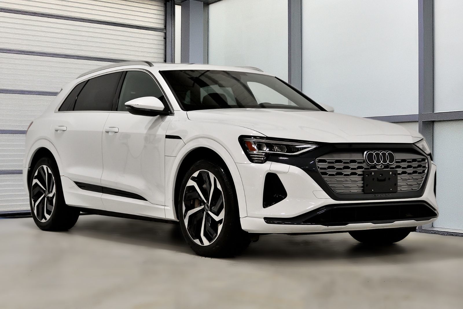 2024 Audi Q8 e-tron in St-Bruno, Quebec