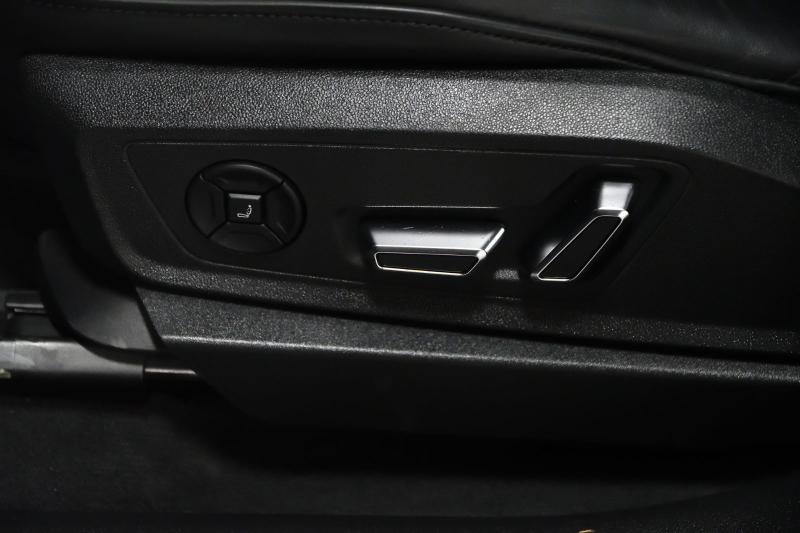 Audi Q8 e-tron  2024 à St-Bruno, Québec