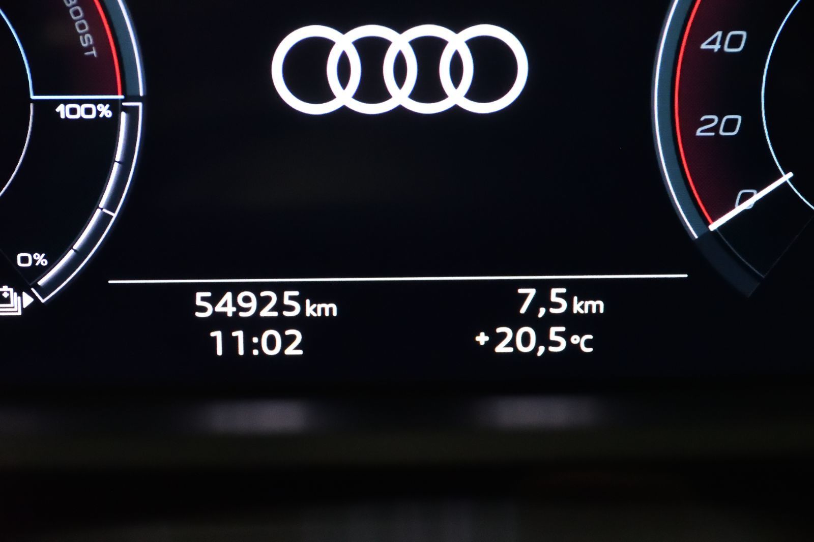 Audi Q8 e-tron  2024 à St-Bruno, Québec