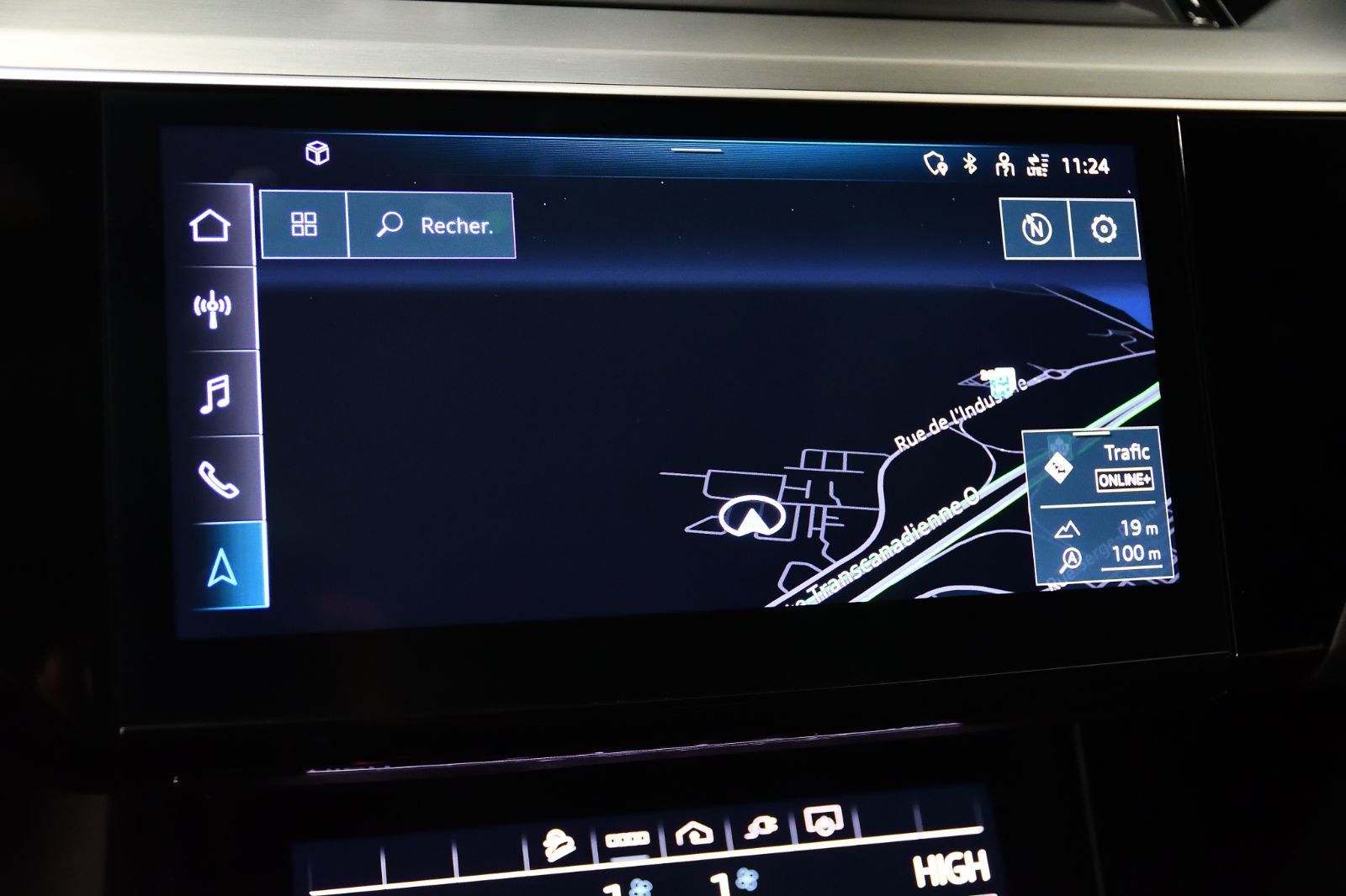 Audi Q8 e-tron  2024 à St-Bruno, Québec