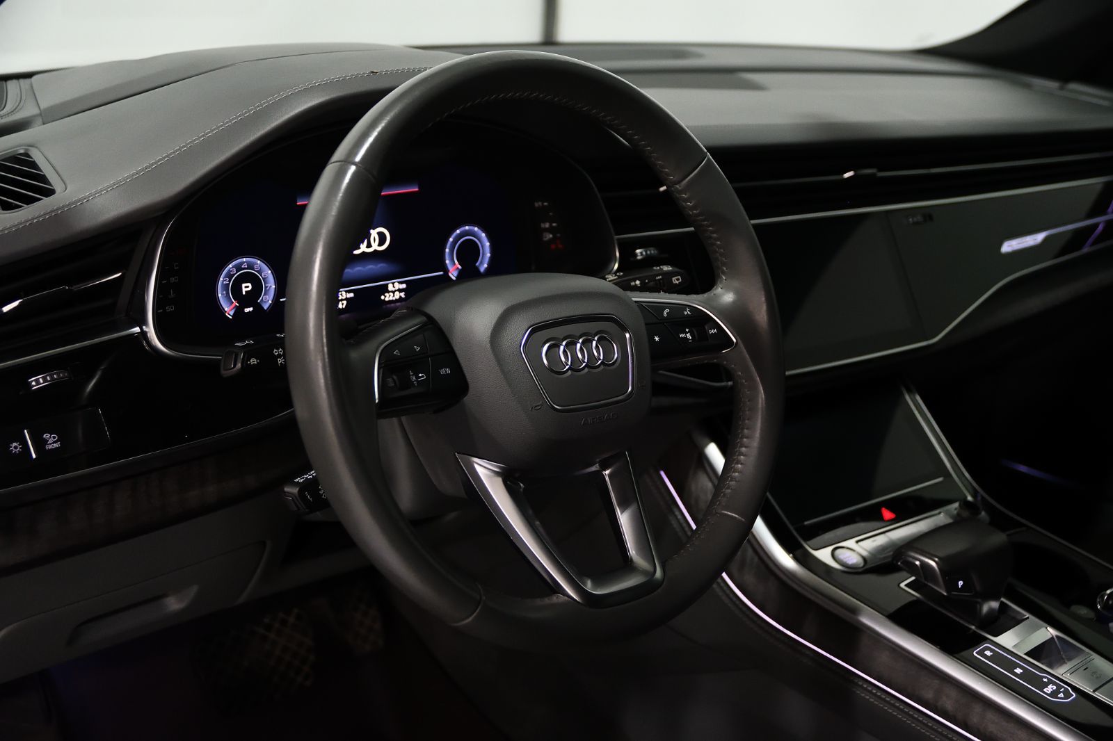 2019 Audi Q8 in St-Bruno, Quebec