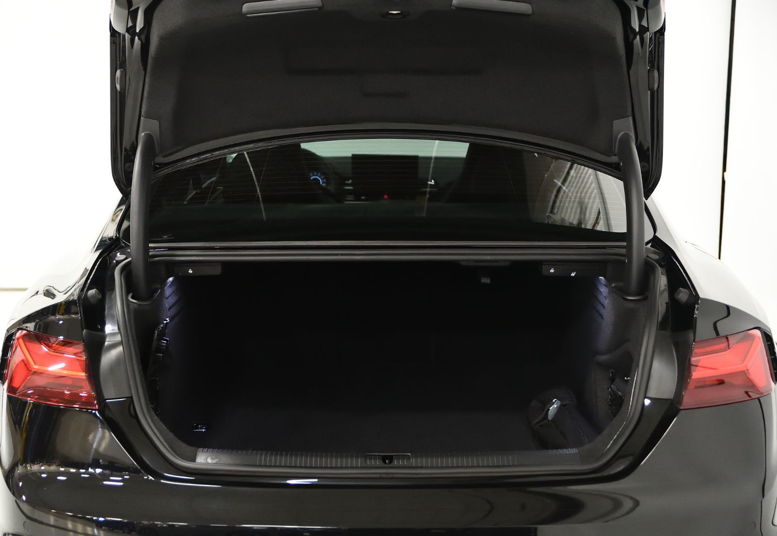 2023 Audi RS 5 Coupe in St-Bruno, Quebec