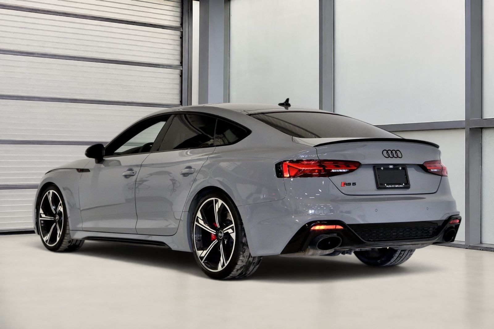 Audi RS 5 Sportback  2023 à St-Bruno, Québec
