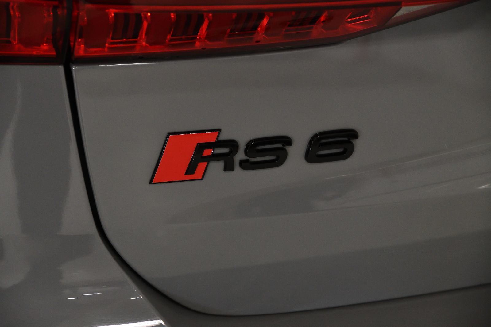 Audi RS 6 Avant  2021 à St-Bruno, Québec