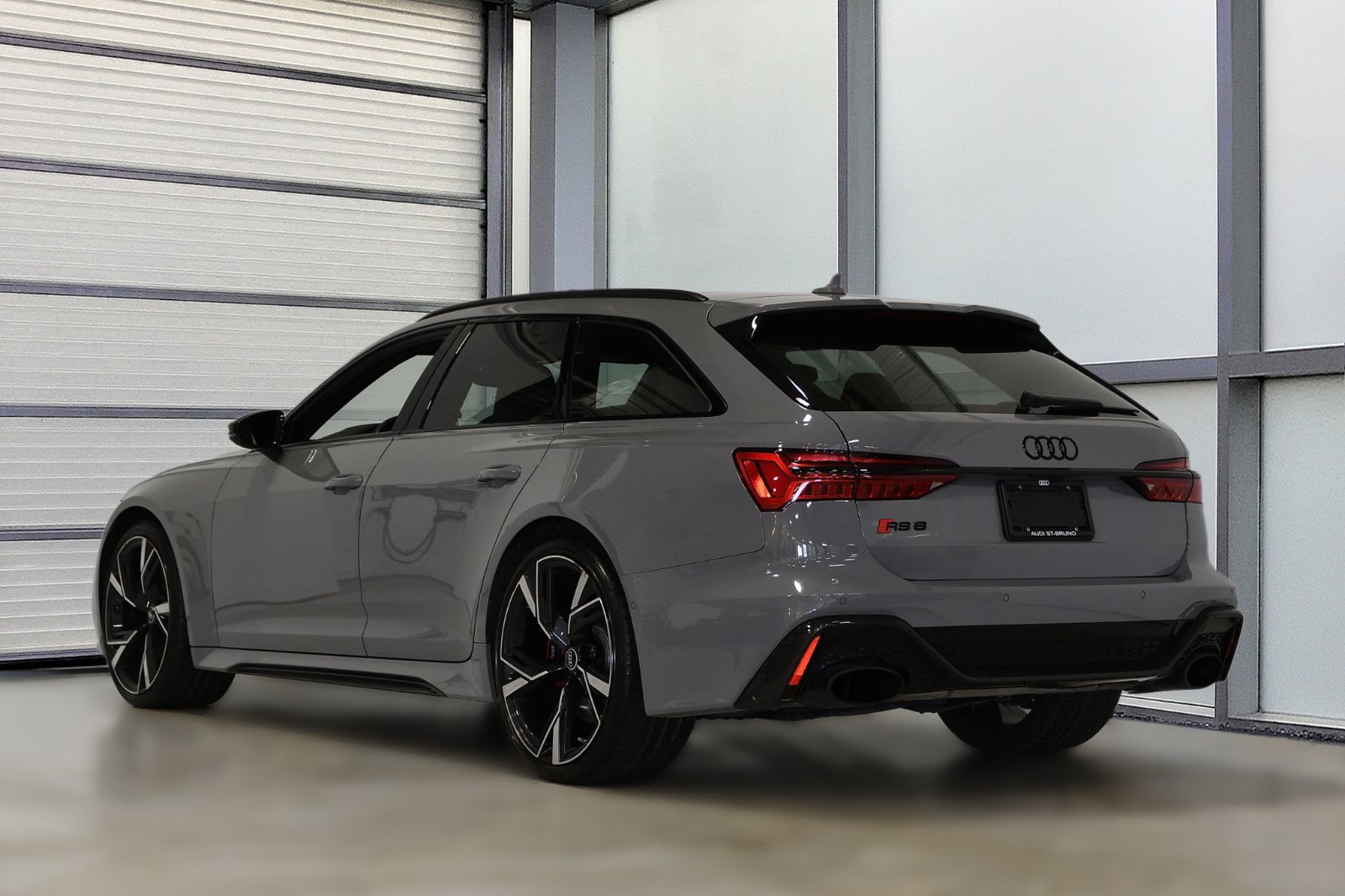 2022 Audi RS 6 Avant in St-Bruno, Quebec