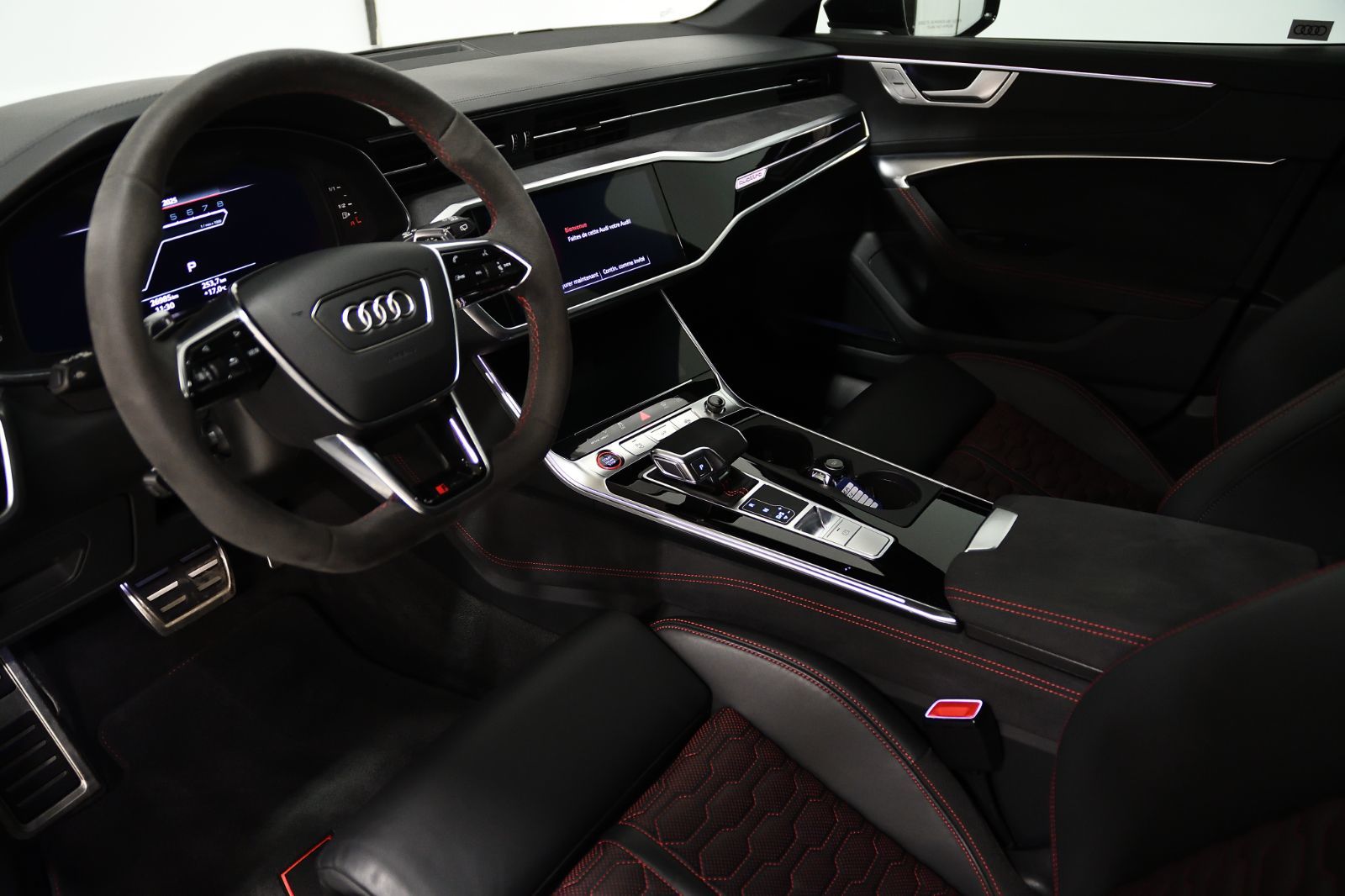 2024 Audi RS 6 Avant in St-Bruno, Quebec