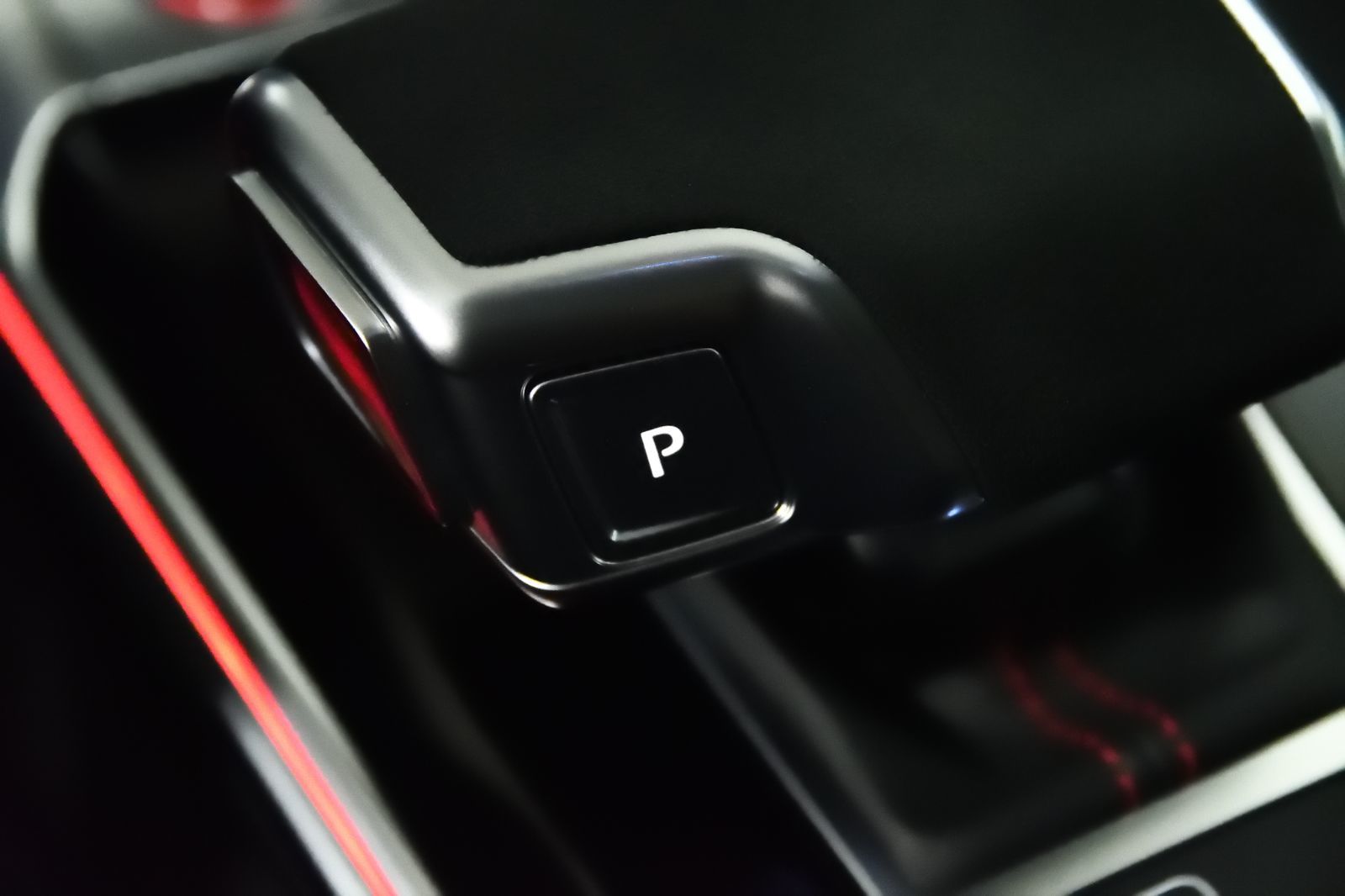 2024 Audi RS 6 Avant in St-Bruno, Quebec