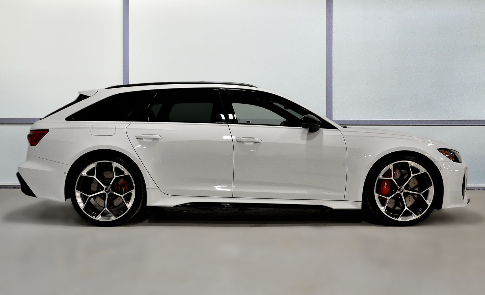 2024 Audi RS 6 Avant in St-Bruno, Quebec