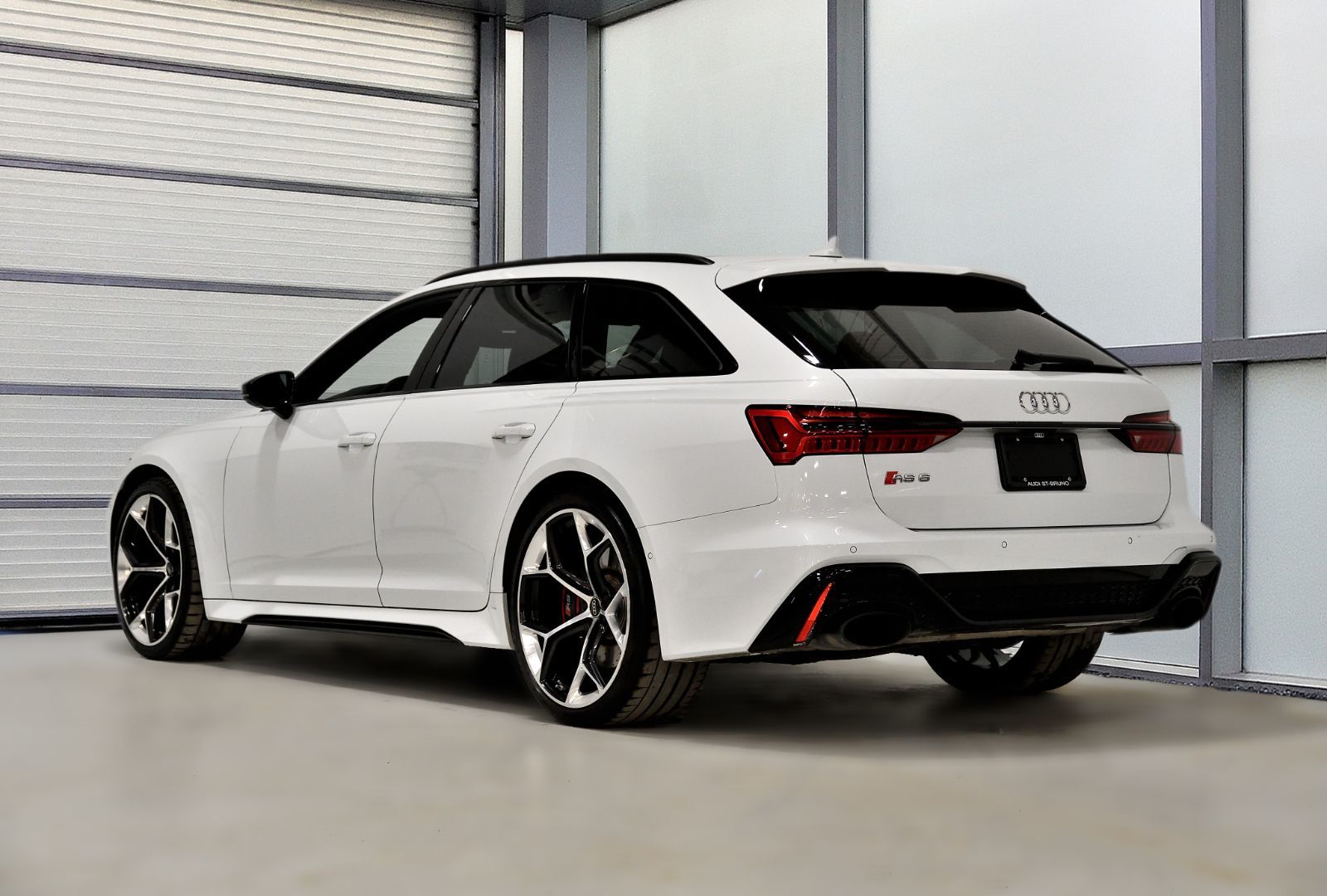 2024 Audi RS 6 Avant in St-Bruno, Quebec