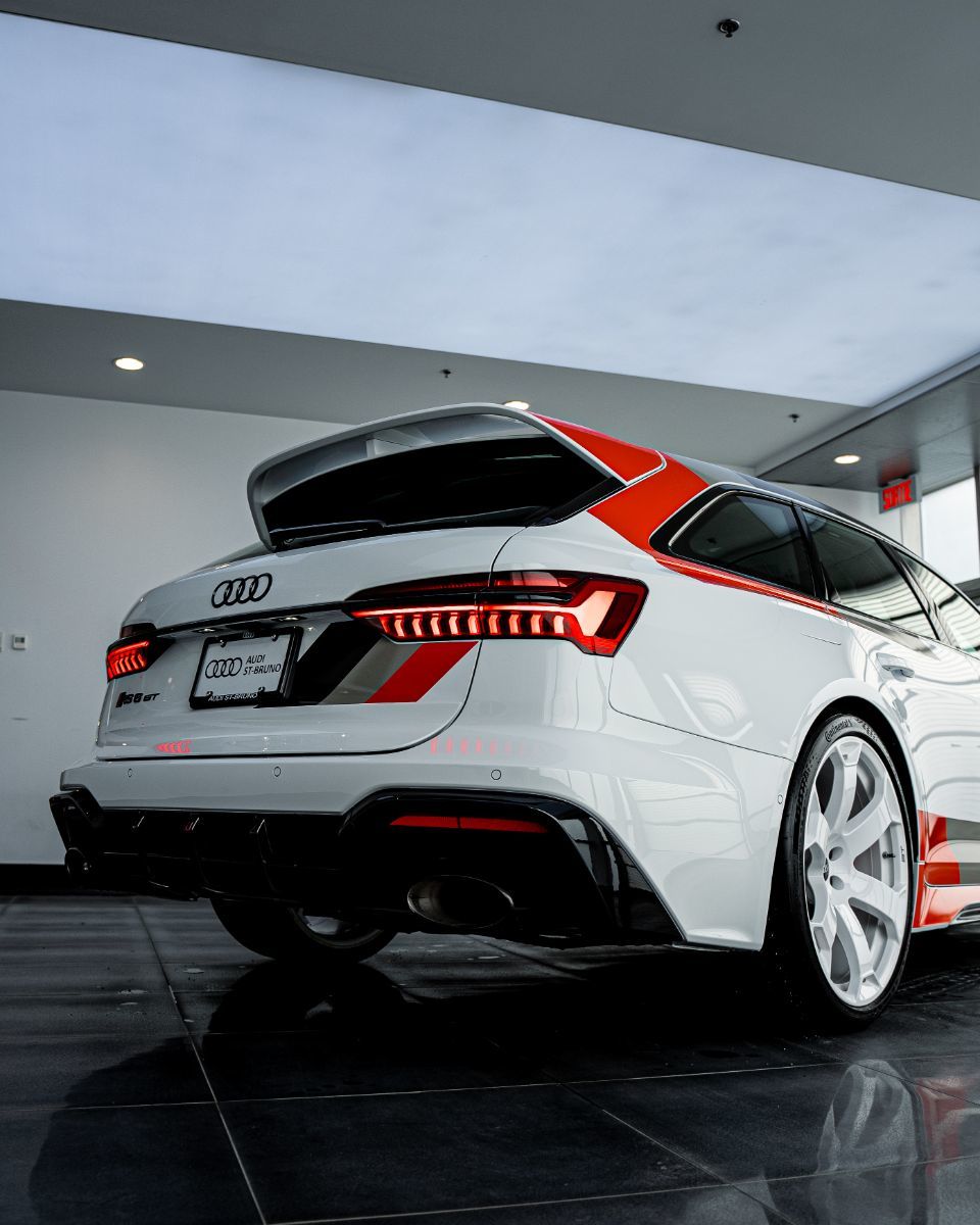 Audi RS 6 Avant  2025 à St-Bruno, Québec