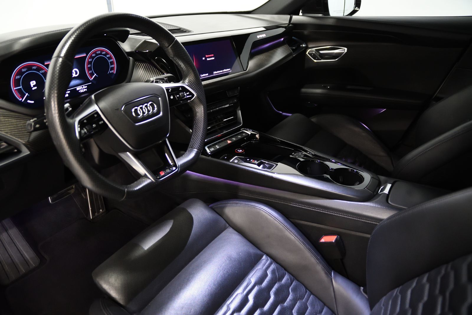 2022 Audi RS e-tron GT in St-Bruno, Quebec