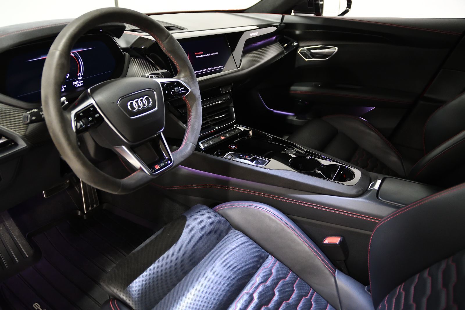 2022 Audi RS e-tron GT in St-Bruno, Quebec