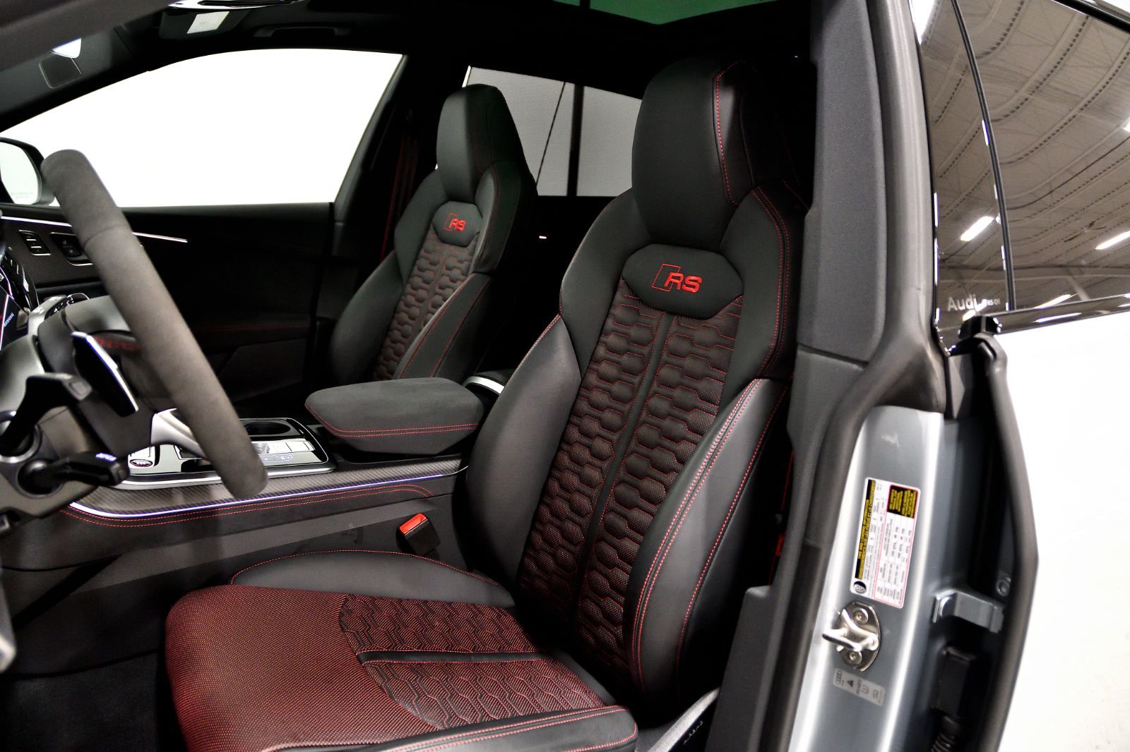 Audi RS Q8  2025 à St-Bruno, Québec