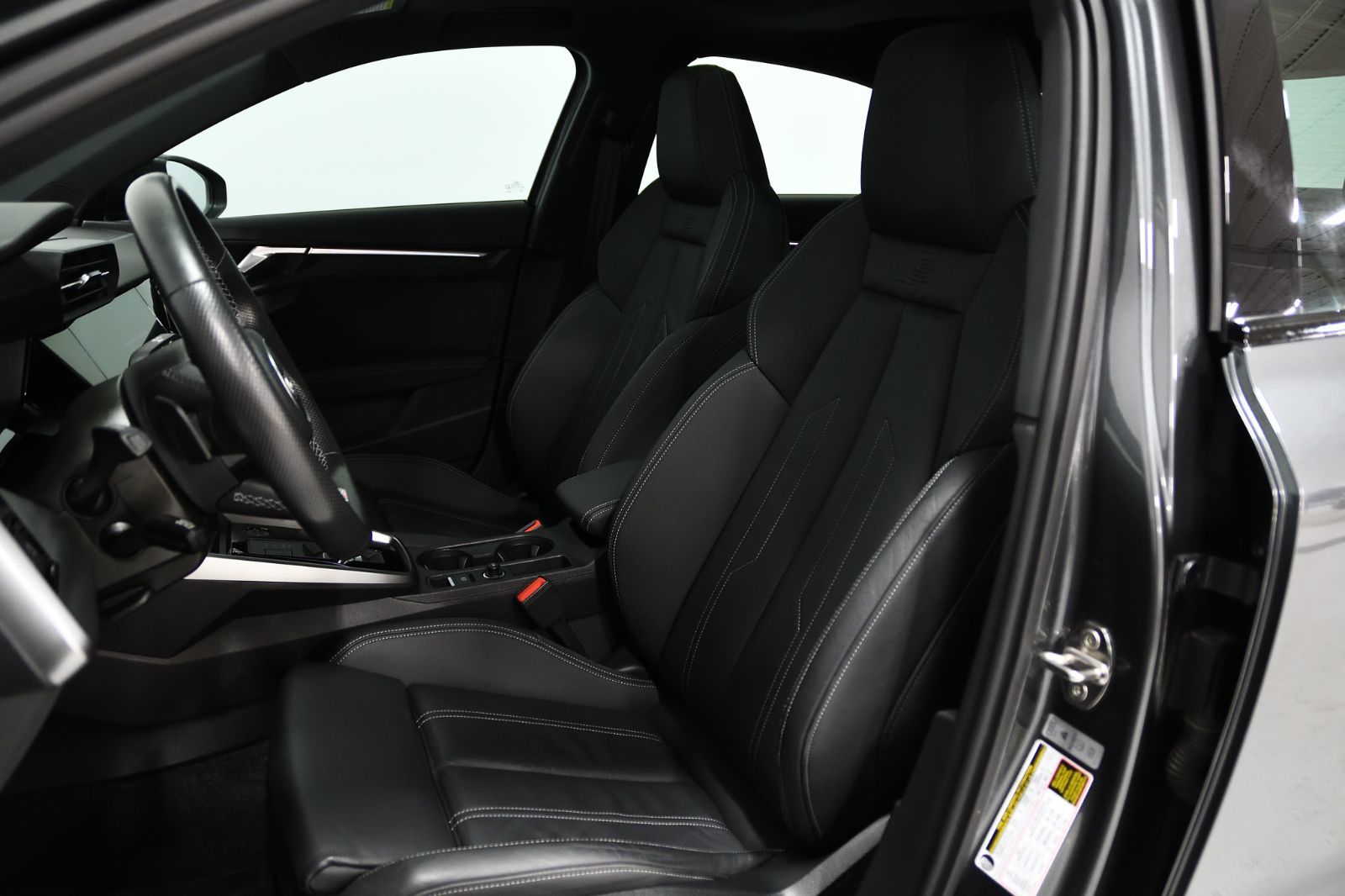Audi S3 SEDAN  2022 à St-Bruno, Québec