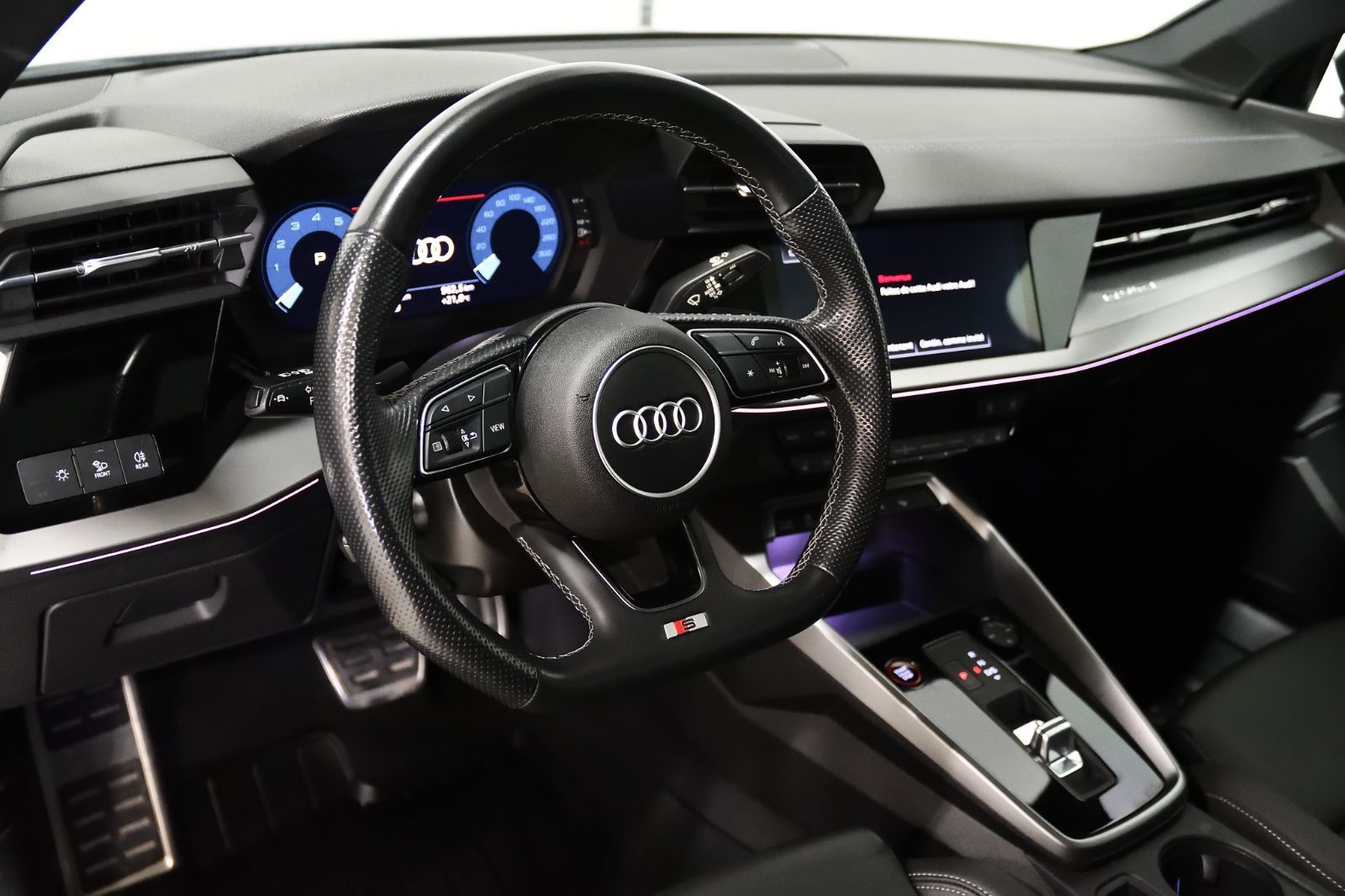 Audi S3 Sedan  2023 à St-Bruno, Québec