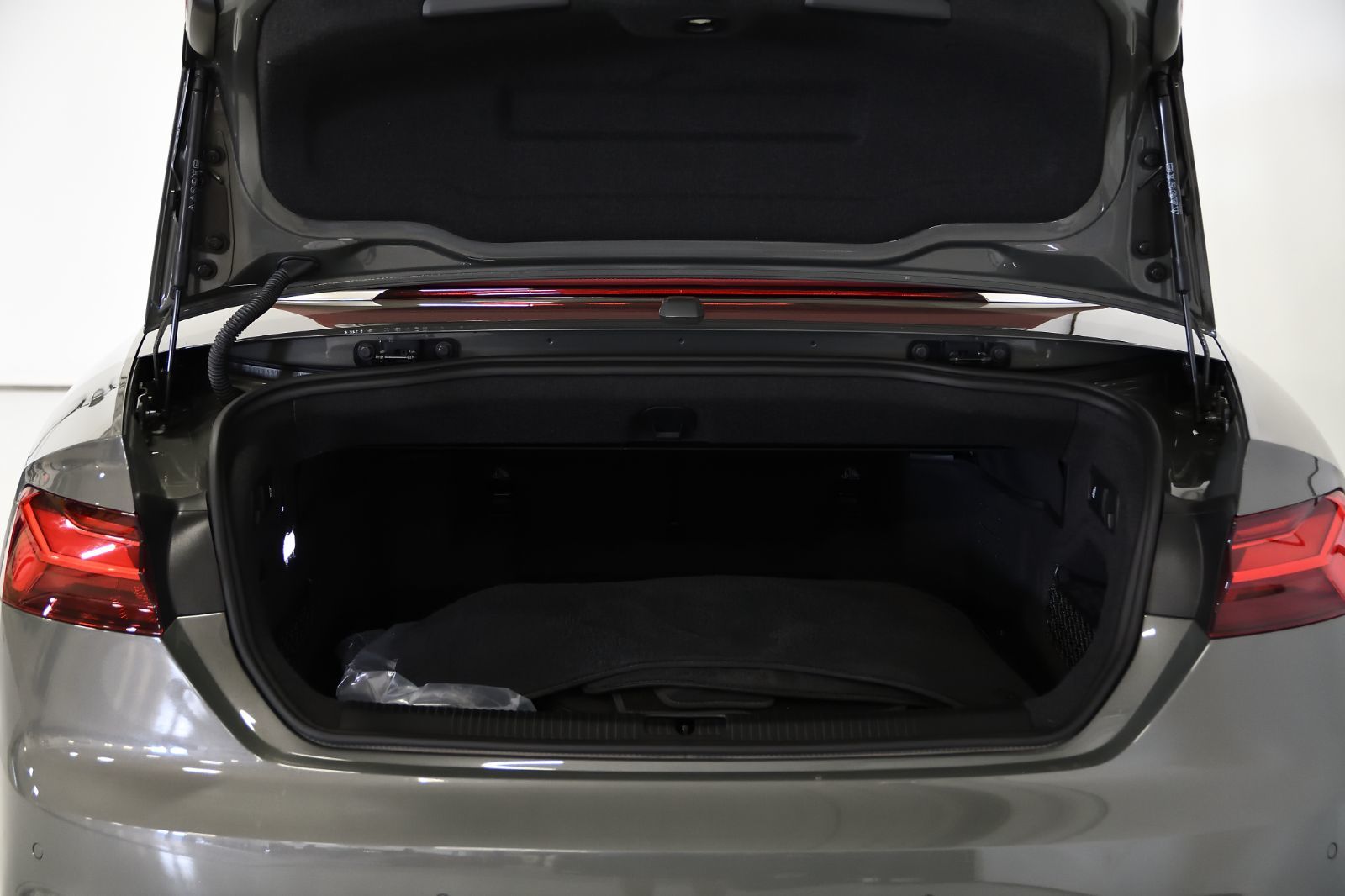 Audi S5 CABRIOLET  2023 à St-Bruno, Québec