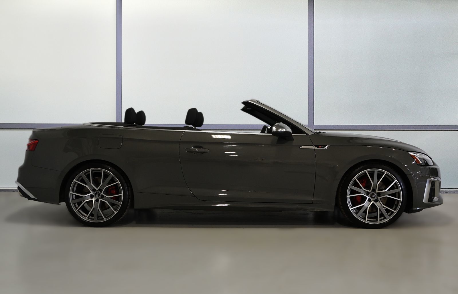 Audi S5 CABRIOLET  2023 à St-Bruno, Québec