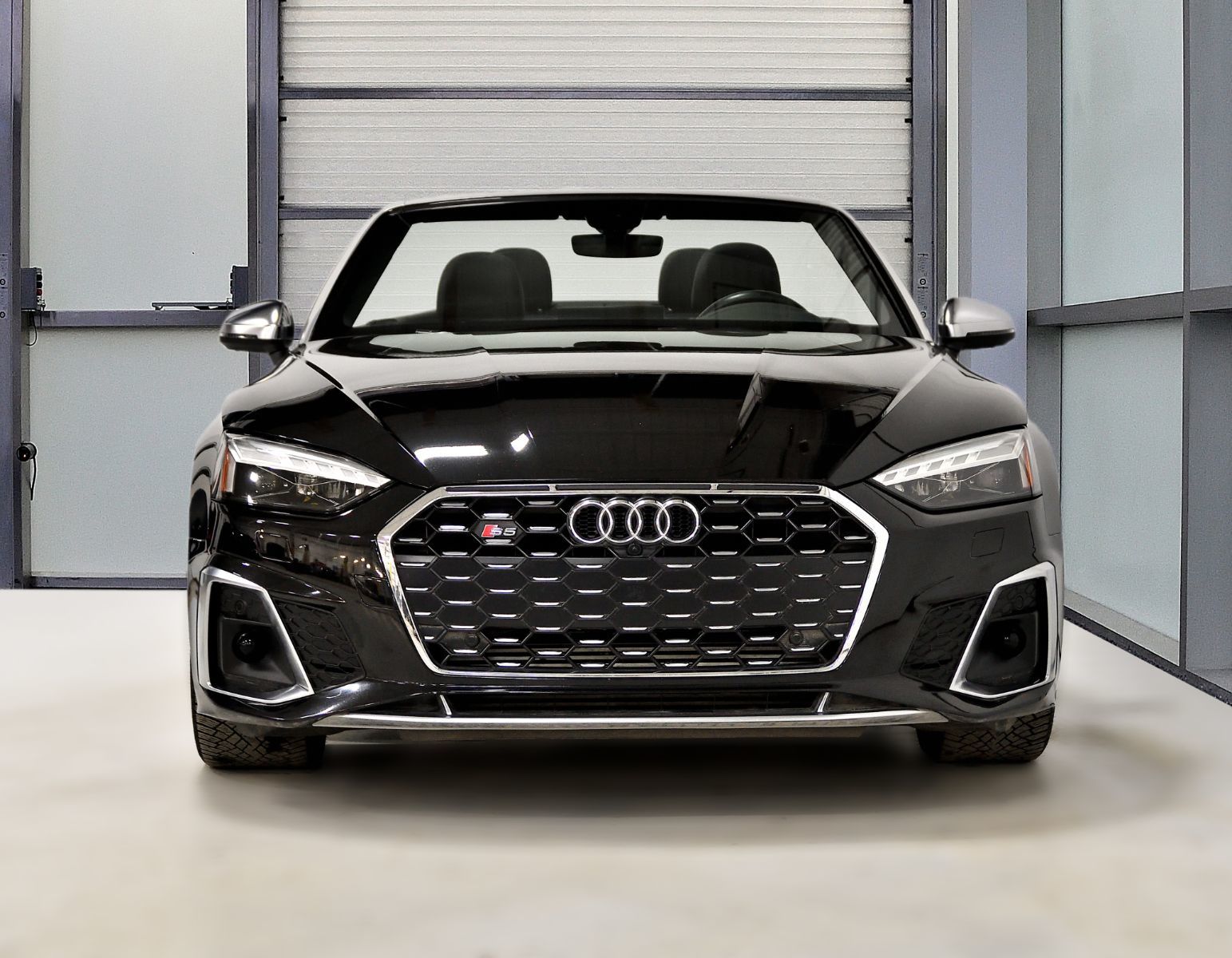 Audi S5 Cabriolet  2023 à St-Bruno, Québec