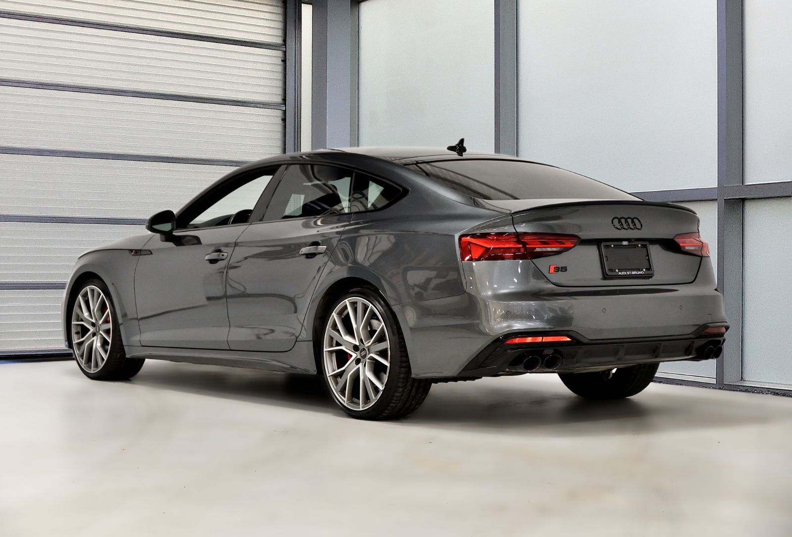 Audi S5 Sportback  2023 à St-Bruno, Québec