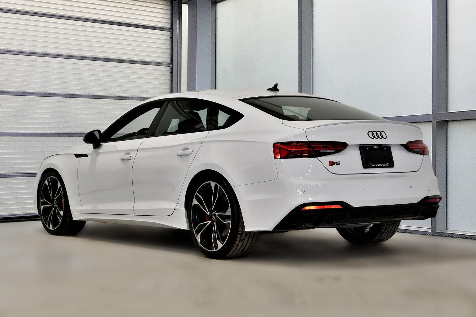 Audi S5 Sportback  2023 à St-Bruno, Québec