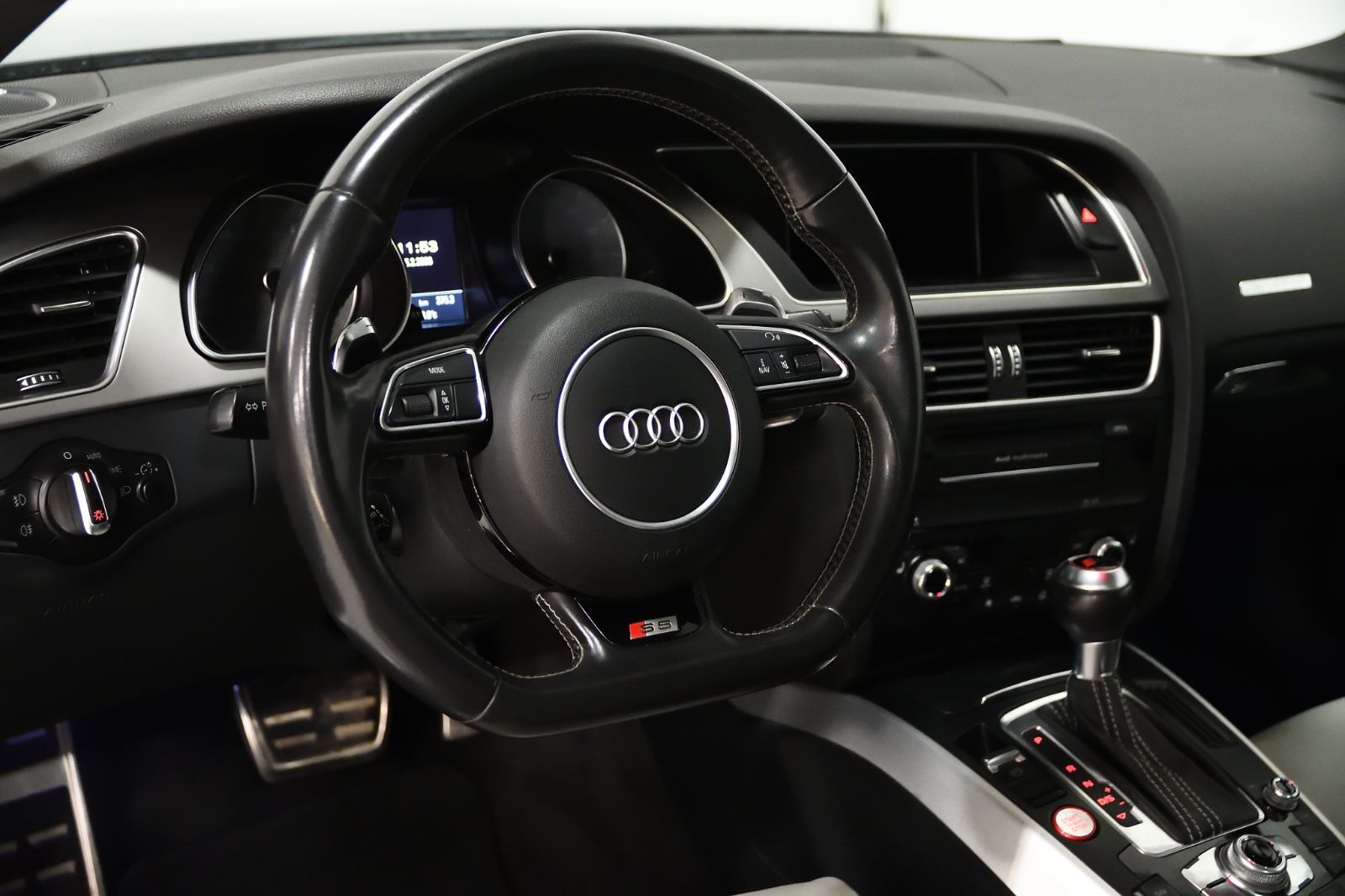 2014 Audi S5 in St-Bruno, Quebec