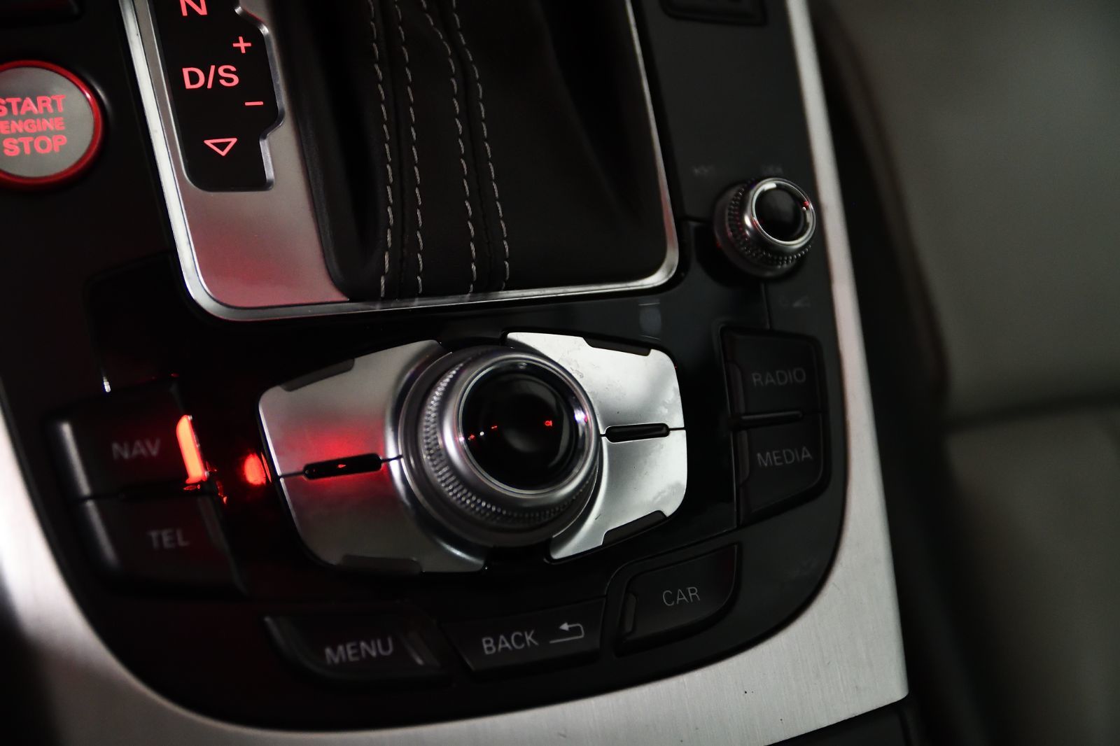 2014 Audi S5 in St-Bruno, Quebec