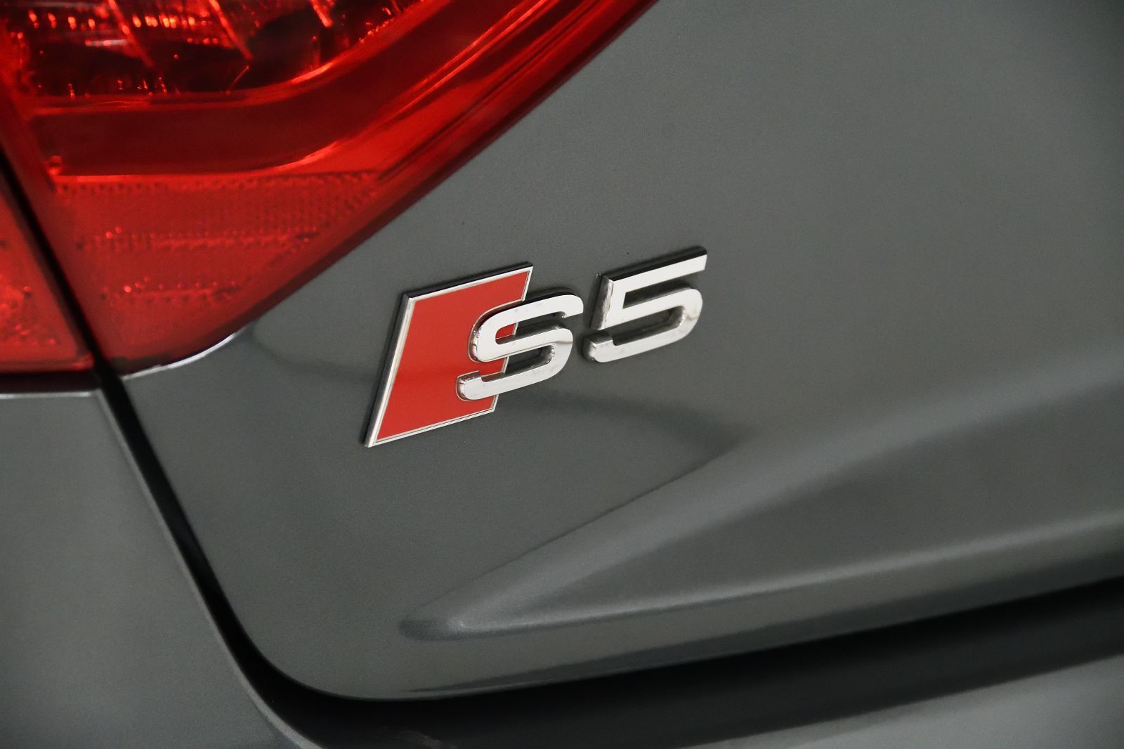 2014 Audi S5 in St-Bruno, Quebec