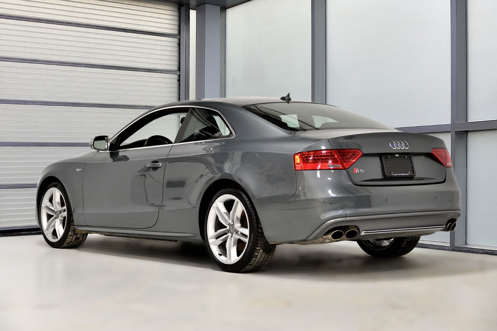 2014 Audi S5 in St-Bruno, Quebec