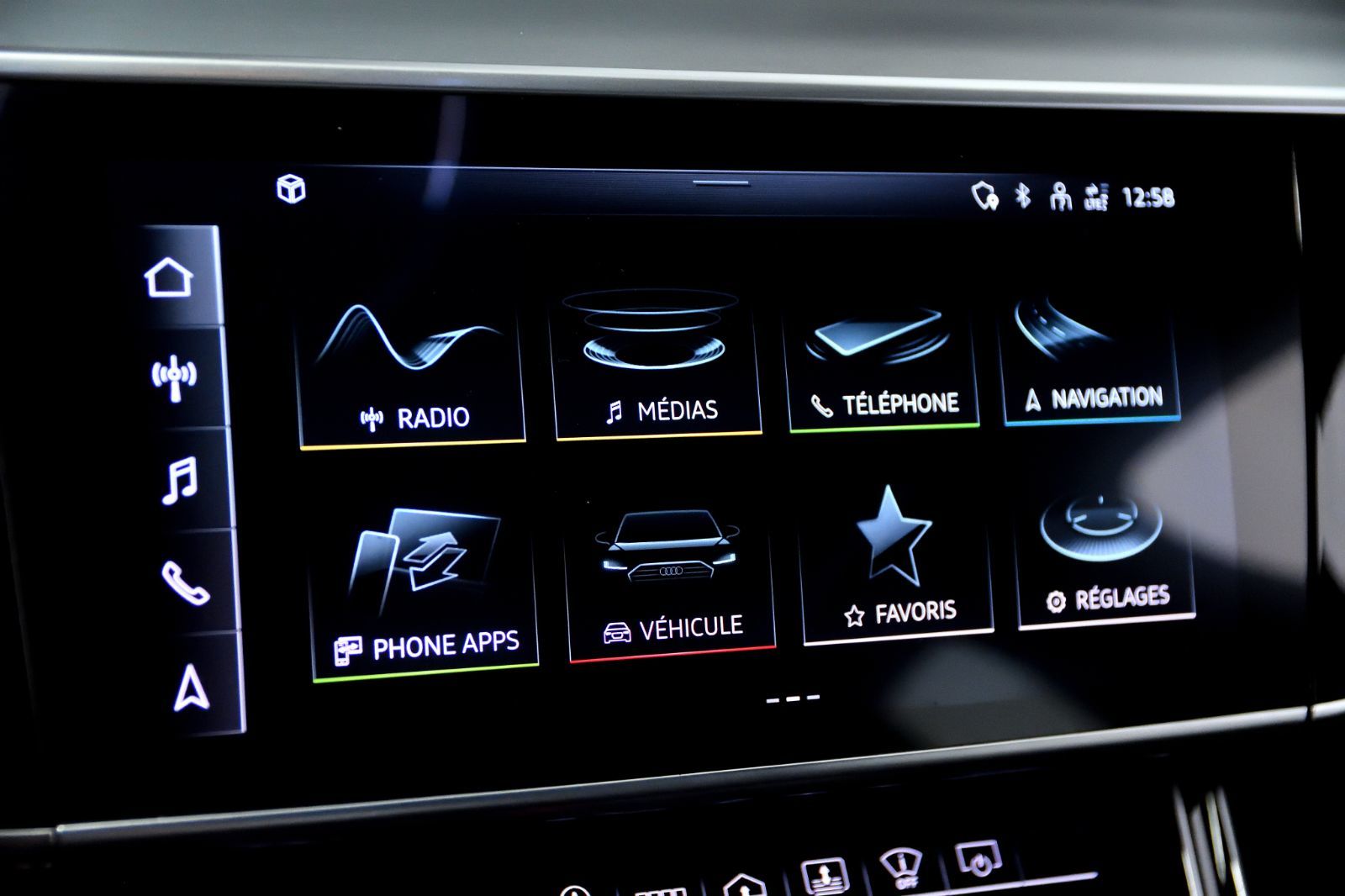2021 Audi S8 in St-Bruno, Quebec