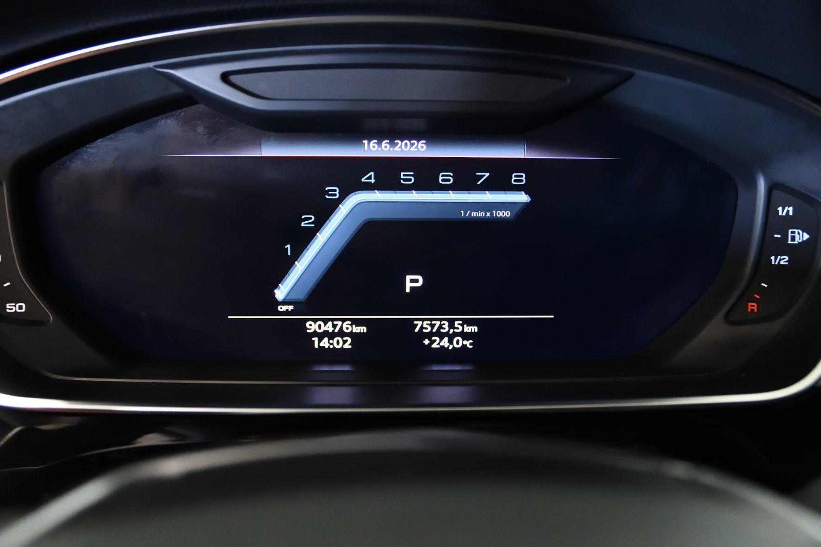 2021 Audi S8 in St-Bruno, Quebec