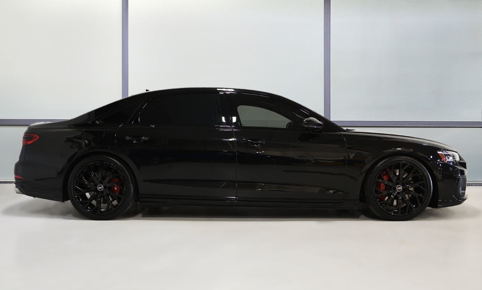 Audi S8  2022 à St-Bruno, Québec