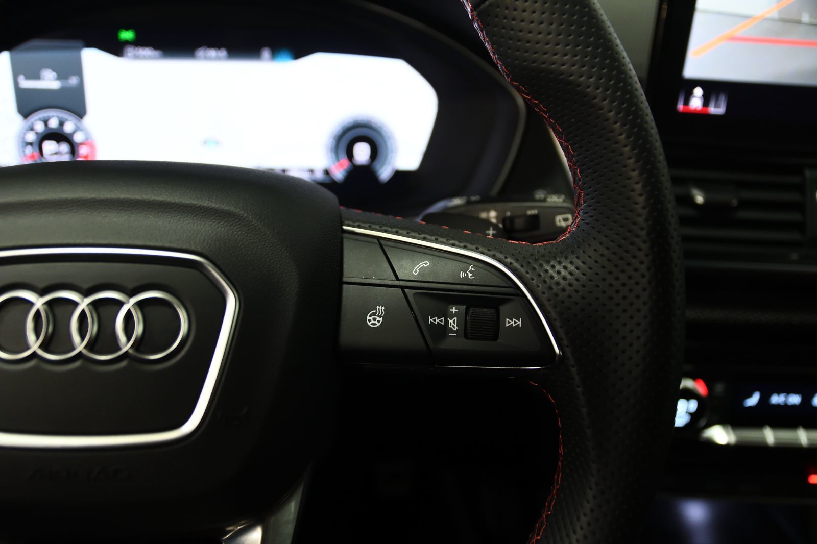 2023 Audi SQ5 Sportback in St-Bruno, Quebec