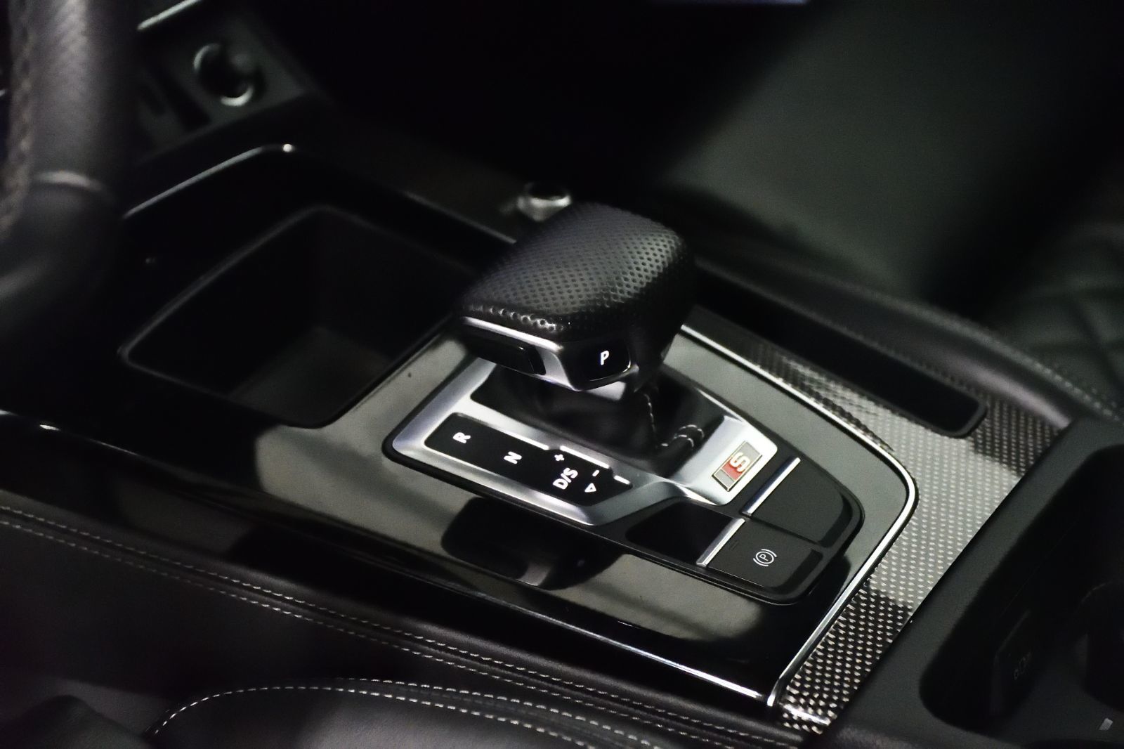 2021 Audi SQ5 in St-Bruno, Quebec