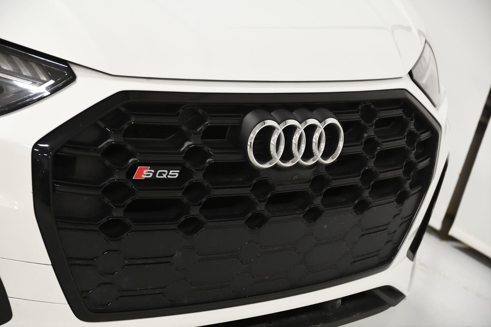 2021 Audi SQ5 in St-Bruno, Quebec