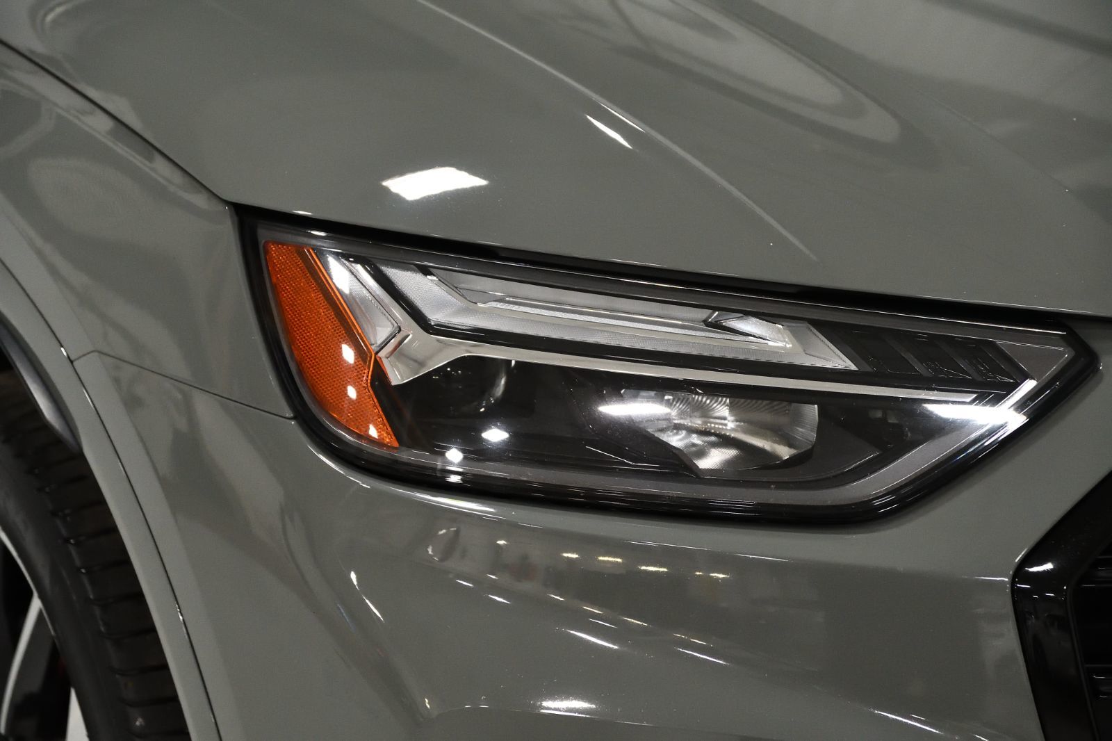 2022 Audi SQ5 in St-Bruno, Quebec