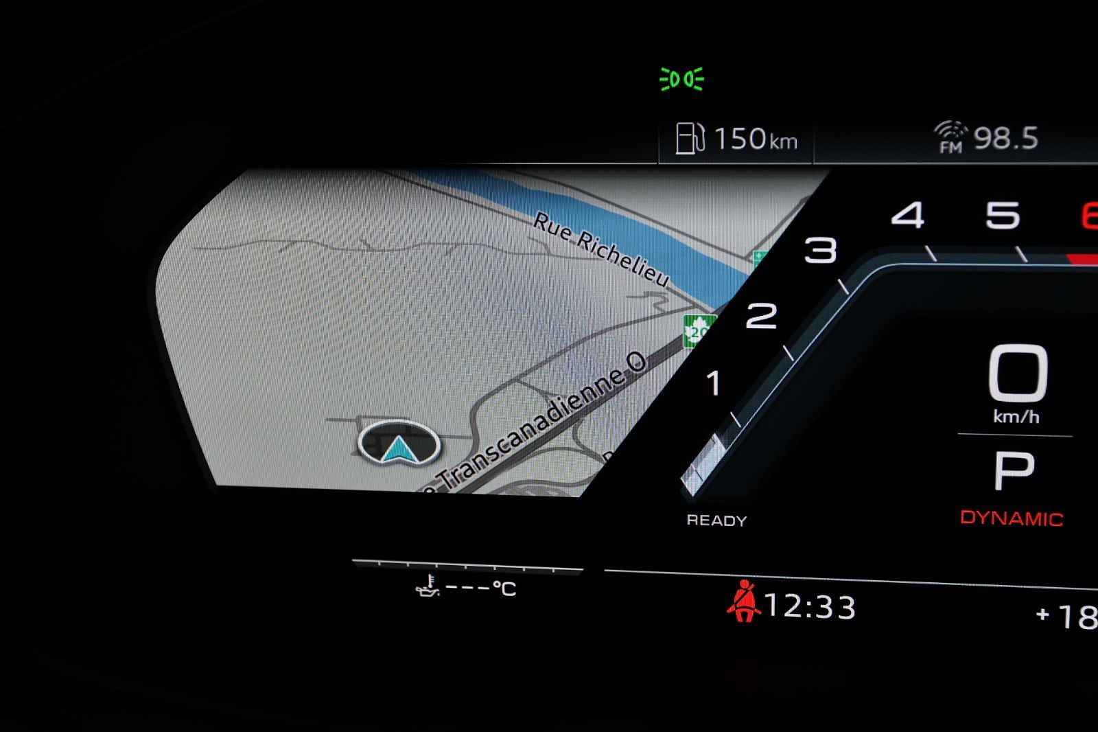 2022 Audi SQ5 in St-Bruno, Quebec