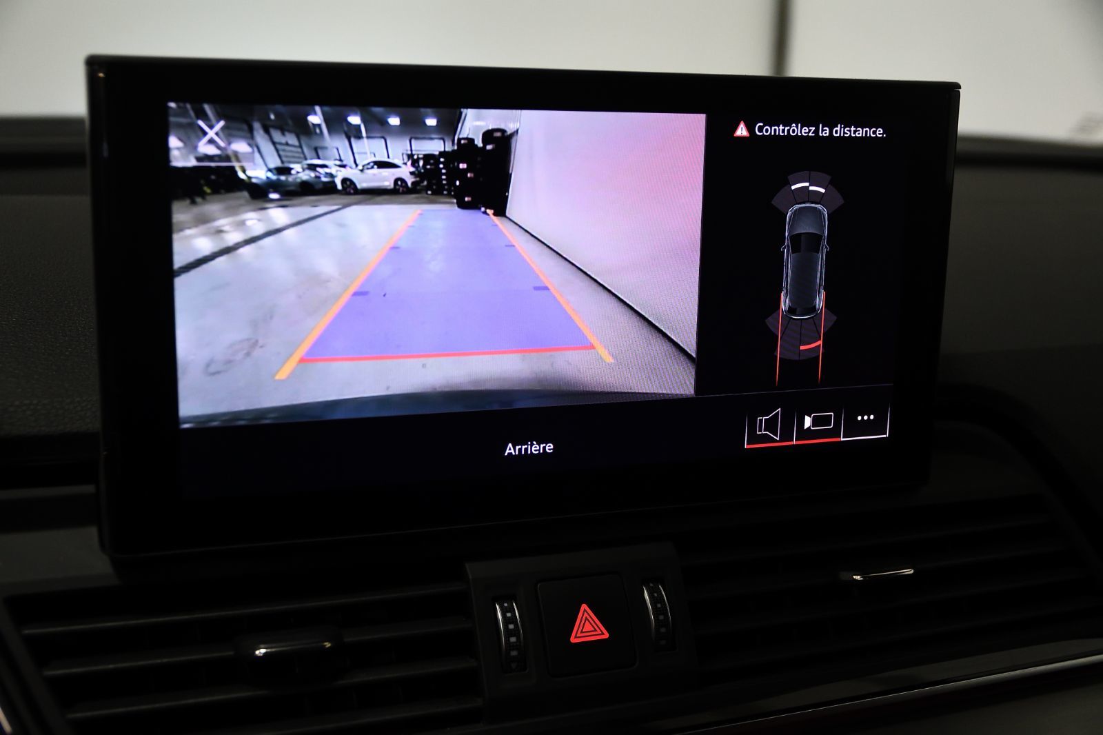 2022 Audi SQ5 in St-Bruno, Quebec