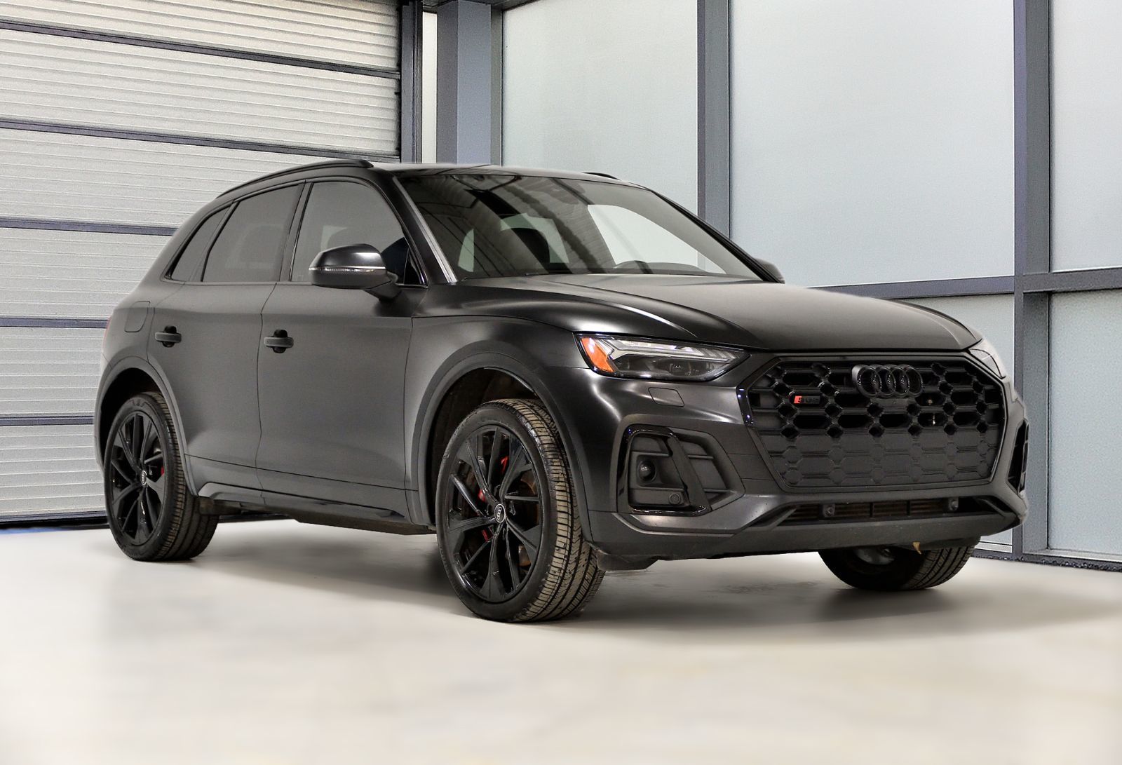 2022 Audi SQ5 in St-Bruno, Quebec