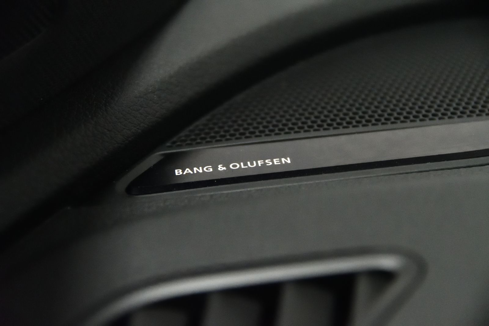 2022 Audi SQ5 in St-Bruno, Quebec