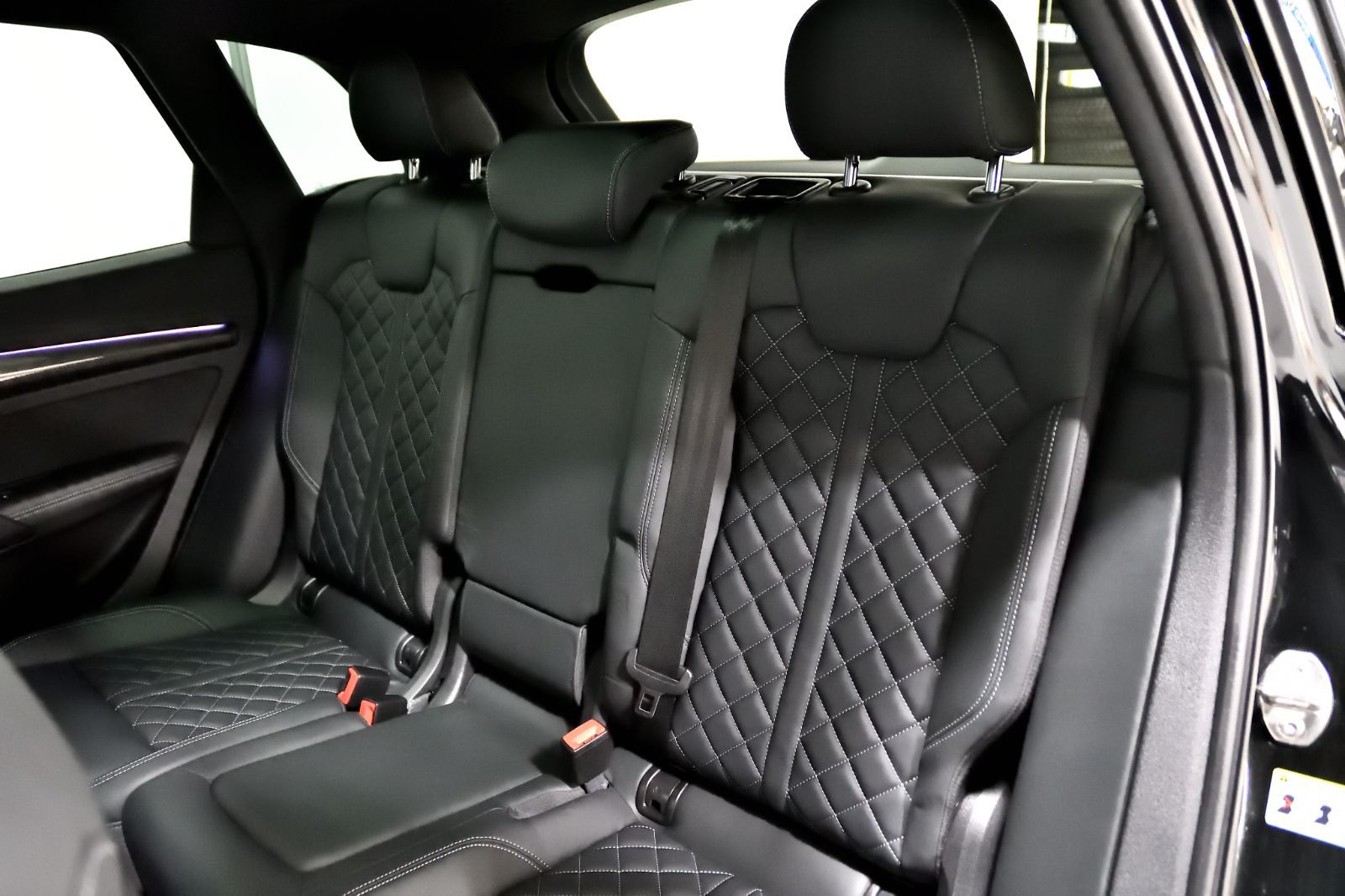 2022 Audi SQ5 in St-Bruno, Quebec