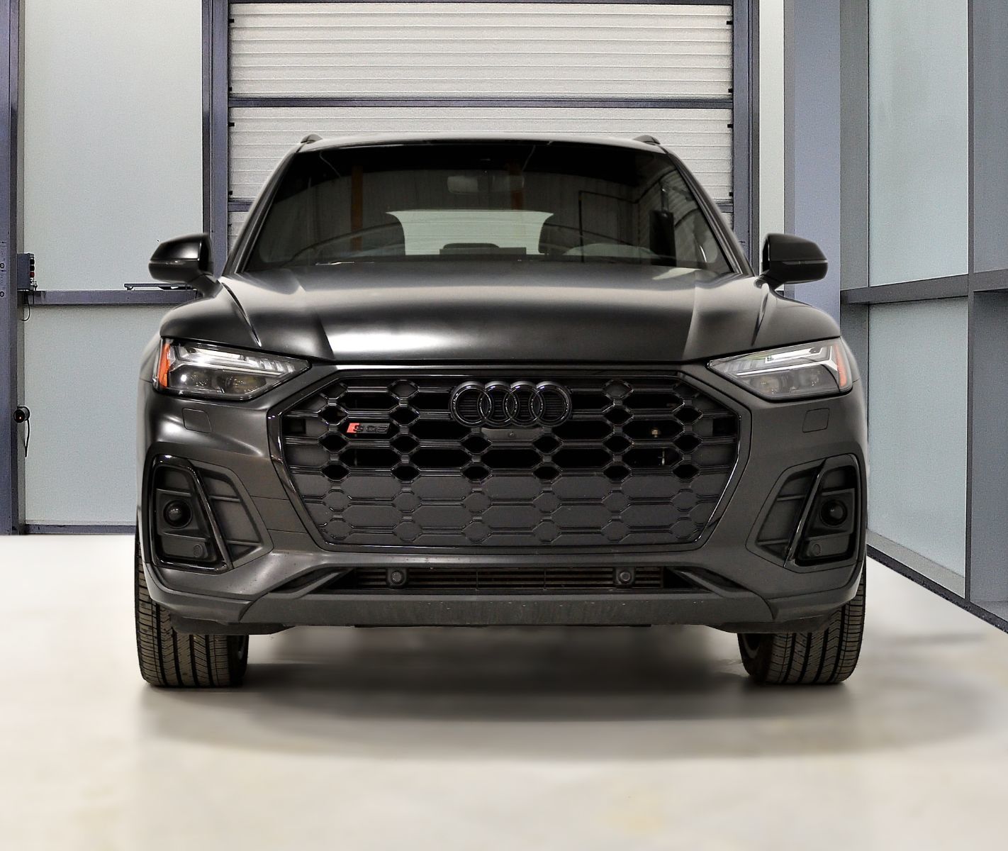 2022 Audi SQ5 in St-Bruno, Quebec