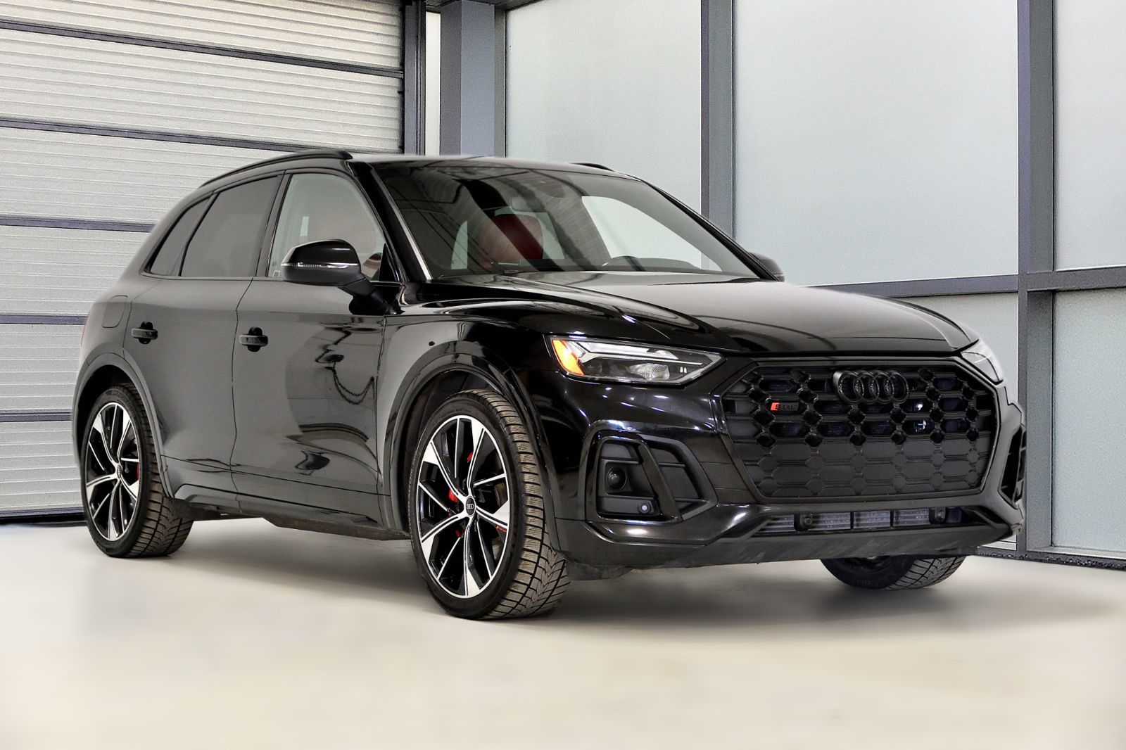 2022 Audi SQ5 in St-Bruno, Quebec