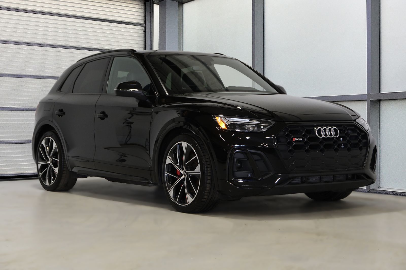 Audi SQ5  2023 à St-Bruno, Québec