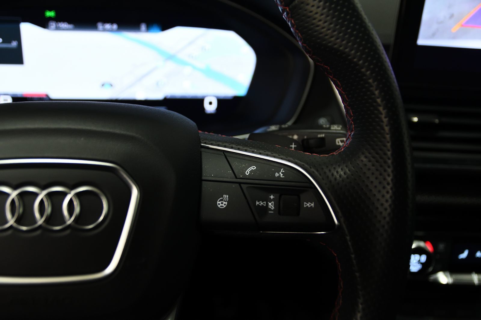 2023 Audi SQ5 in St-Bruno, Quebec