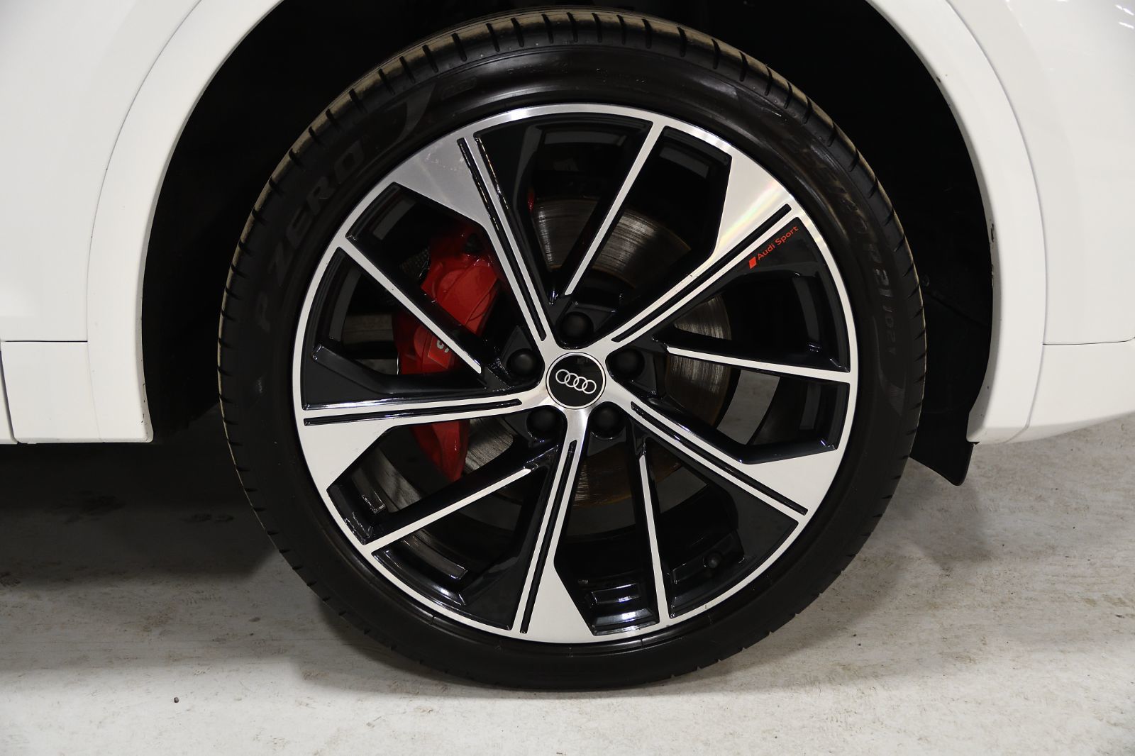 2023 Audi SQ5 in St-Bruno, Quebec