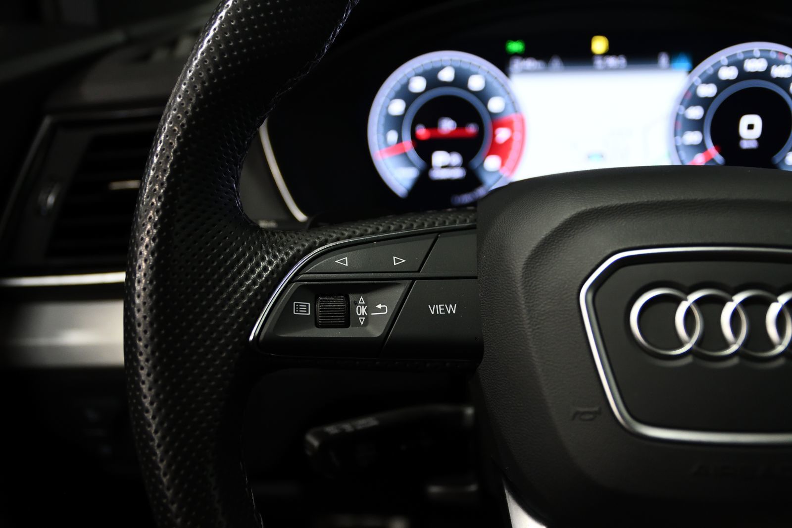 2023 Audi SQ5 in St-Bruno, Quebec
