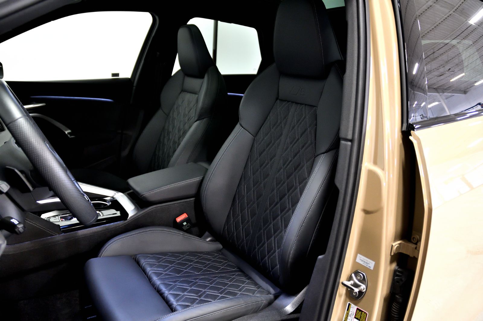 2025 Audi SQ5 in St-Bruno, Quebec