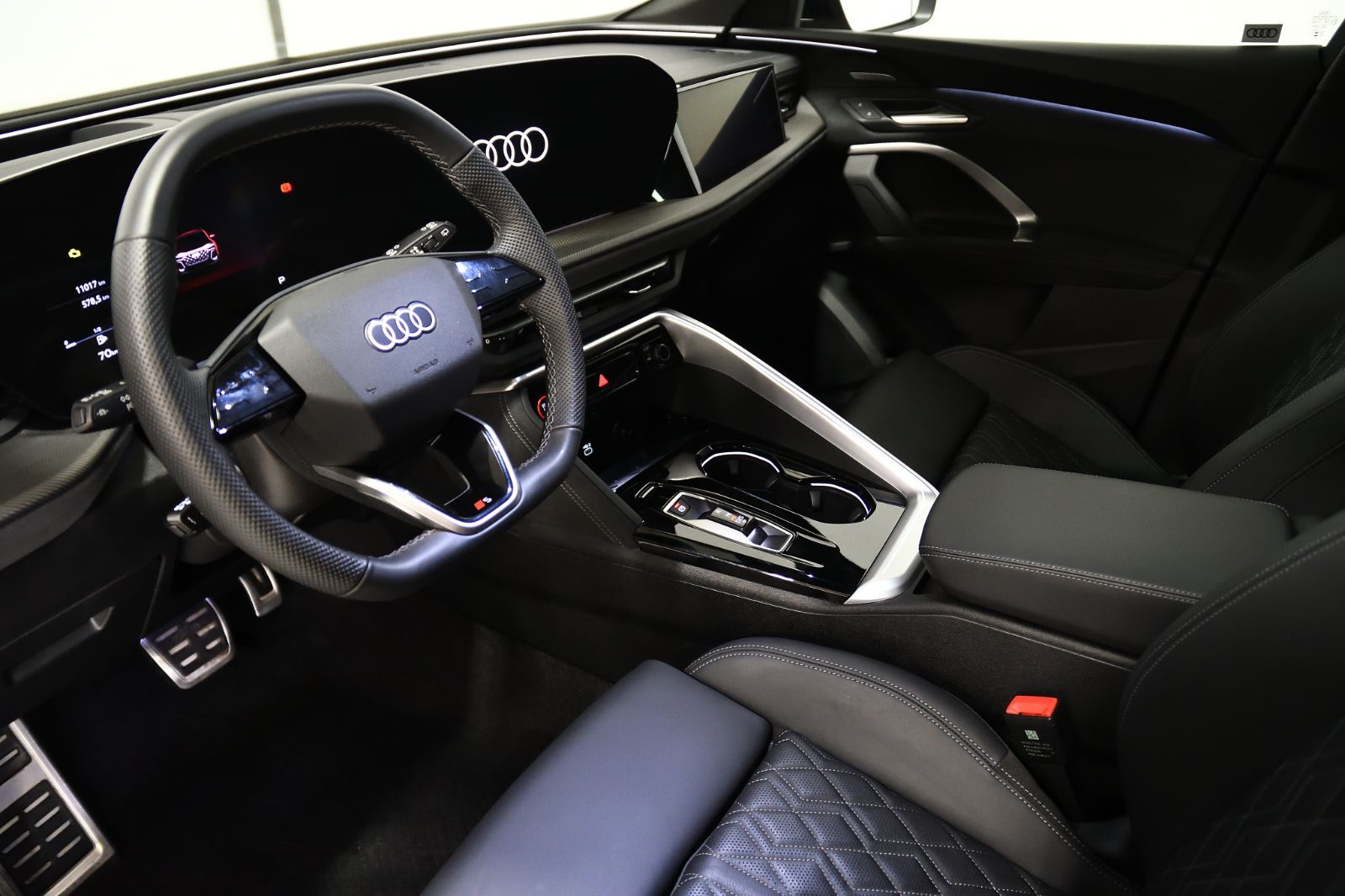 2025 Audi SQ5 in St-Bruno, Quebec