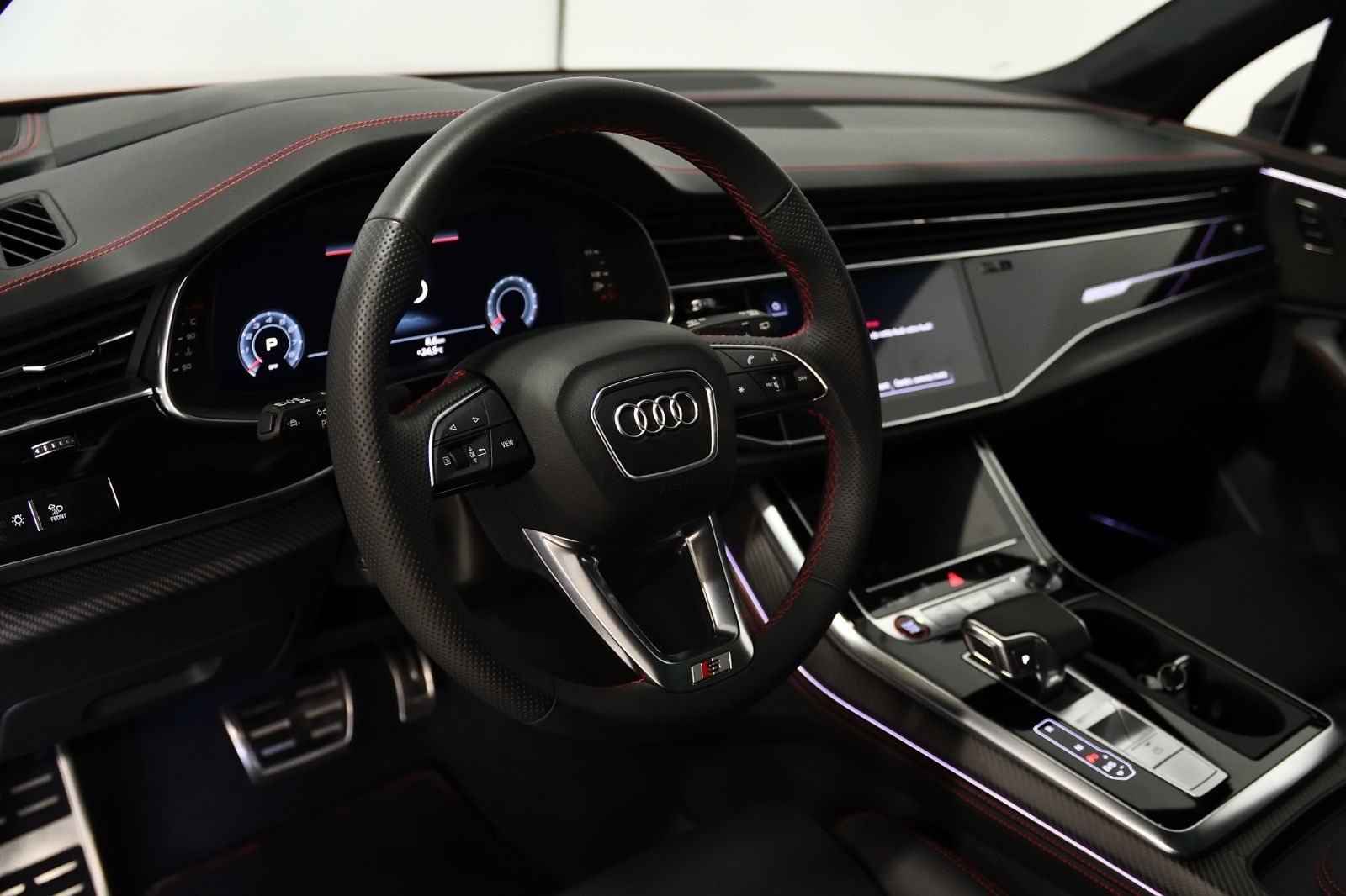 2025 Audi SQ7 in St-Bruno, Quebec